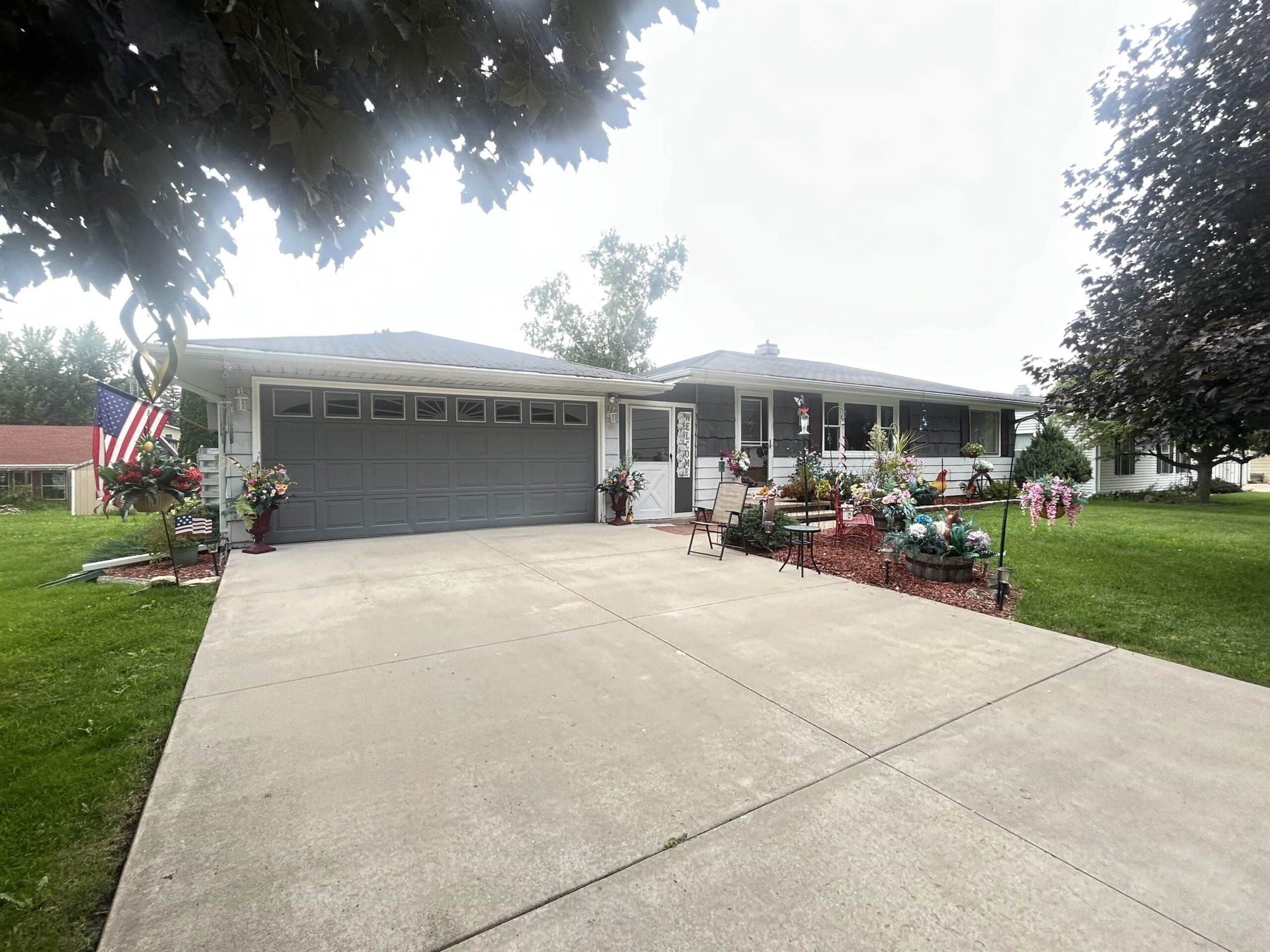 434 MELANIE Lane property preview photograph
