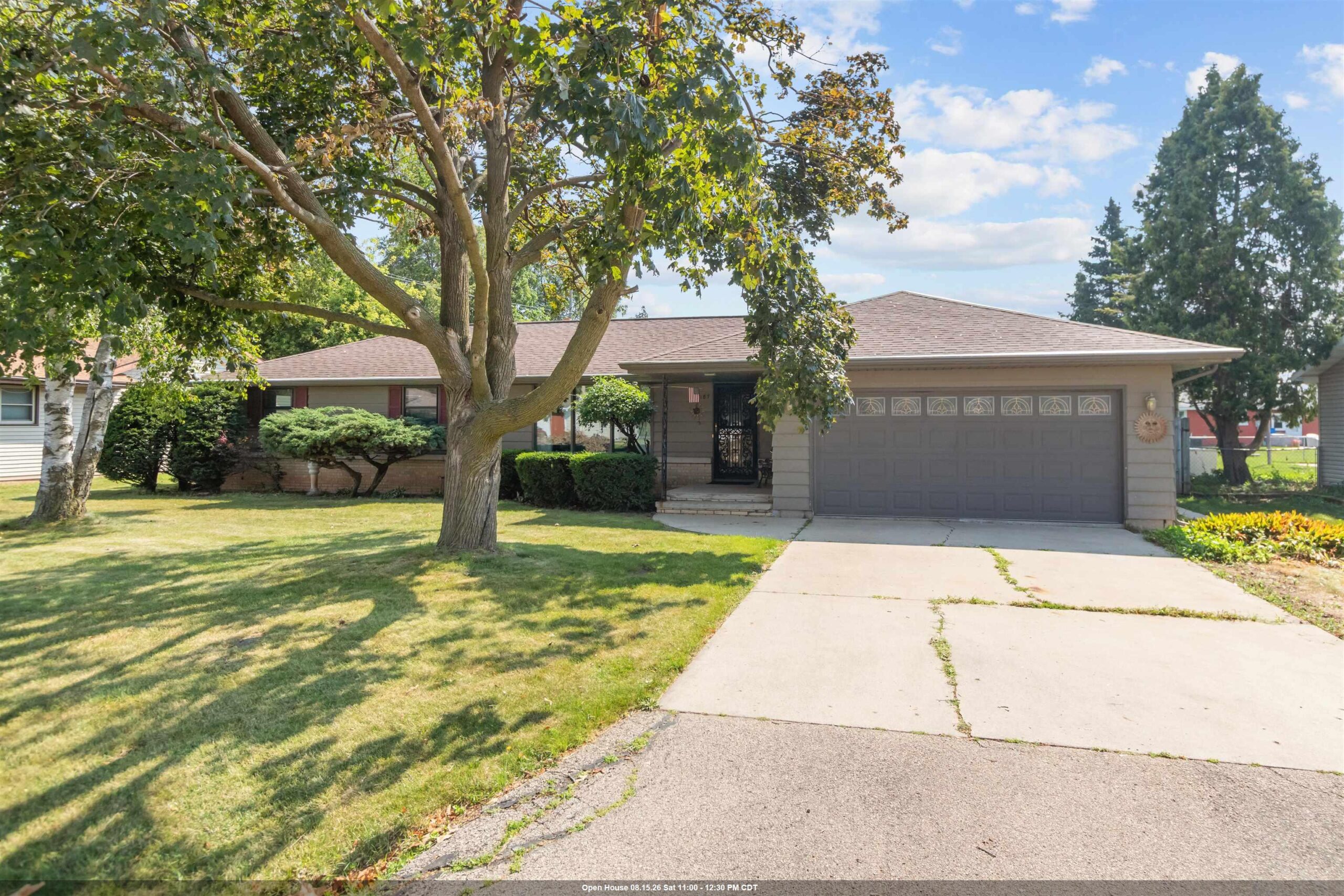 1187 LORETTA Avenue property preview photograph