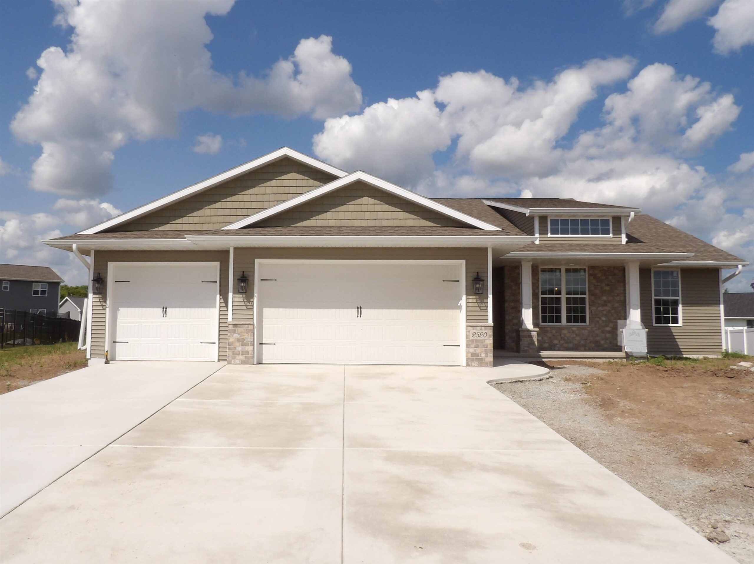 2520 KILRUSH Road property preview photograph