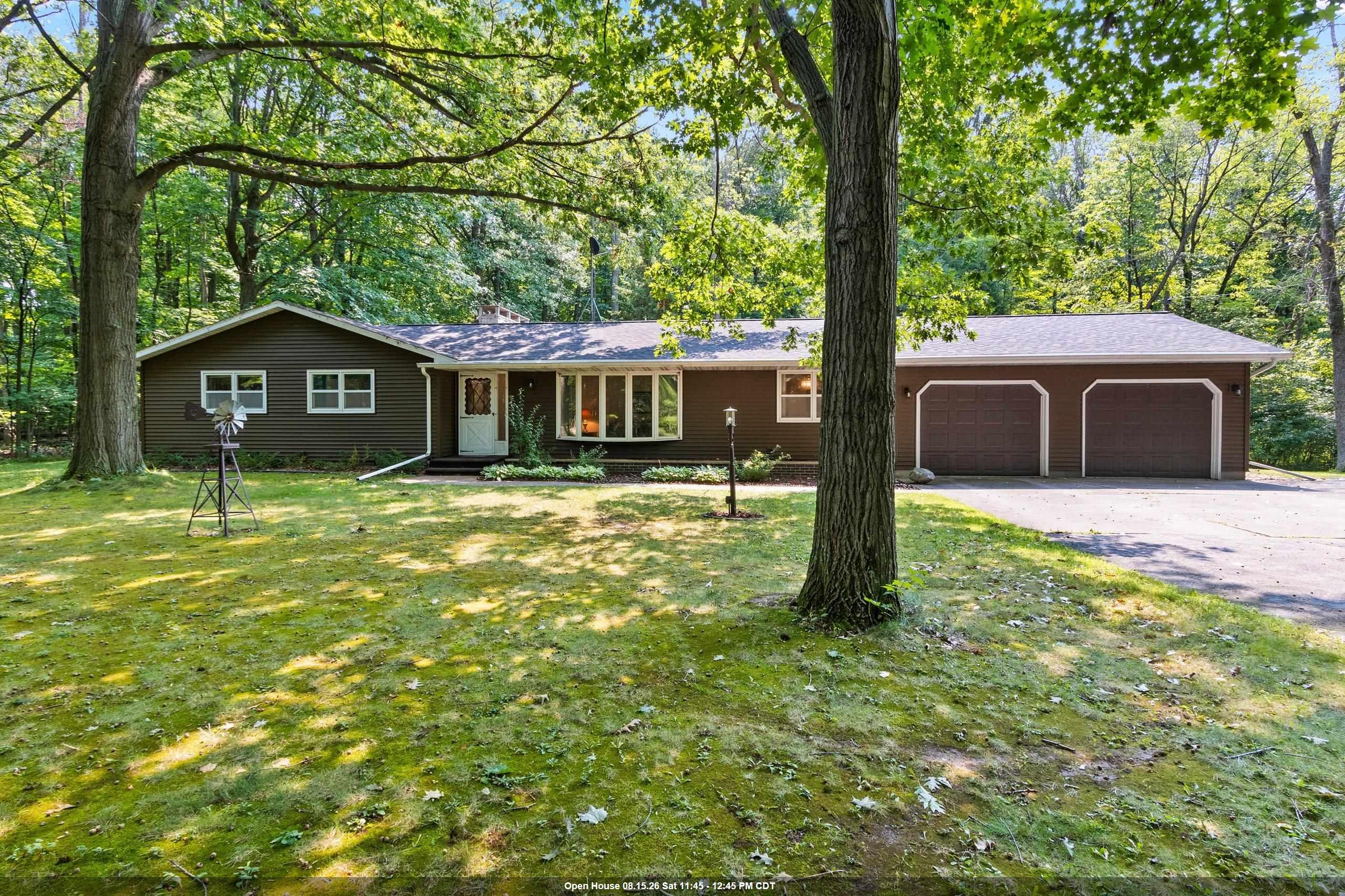 4390 DEPREY Road property preview photograph
