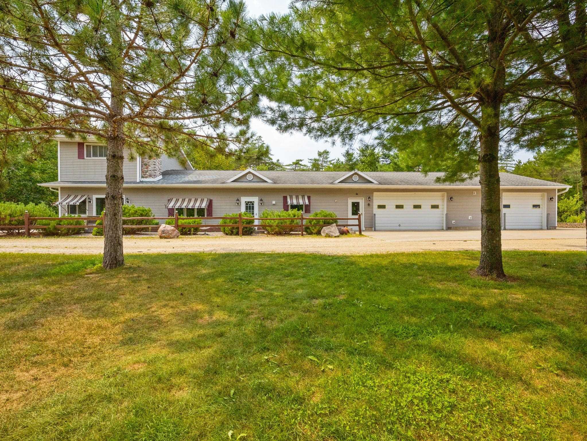 W9272 OK Lane property preview photograph
