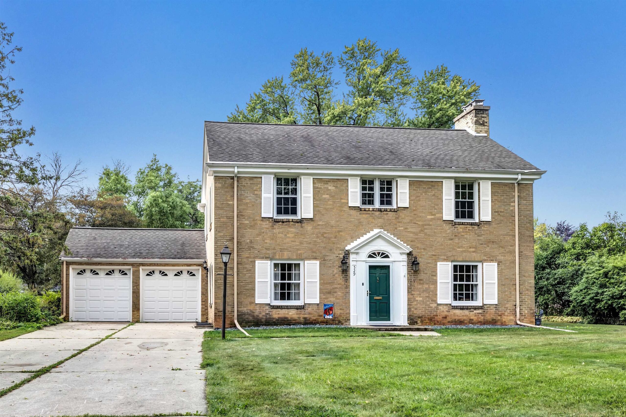 529 ARROWHEAD Drive property preview photograph