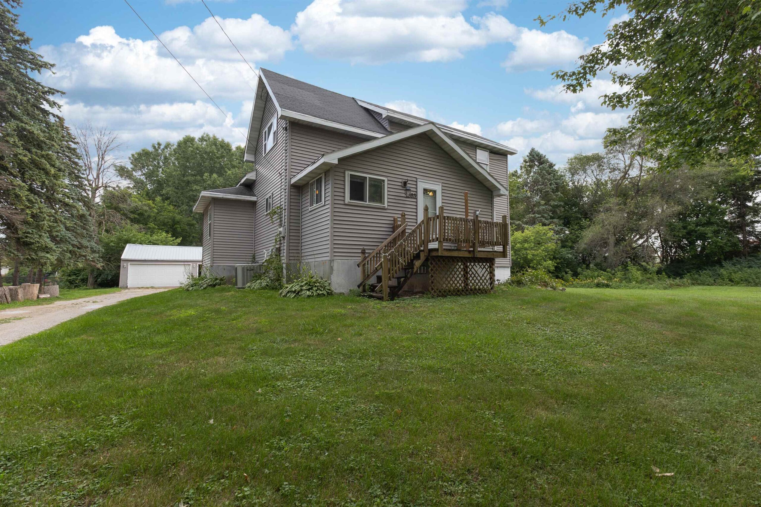 1585 COLD SPRING Road property preview photograph