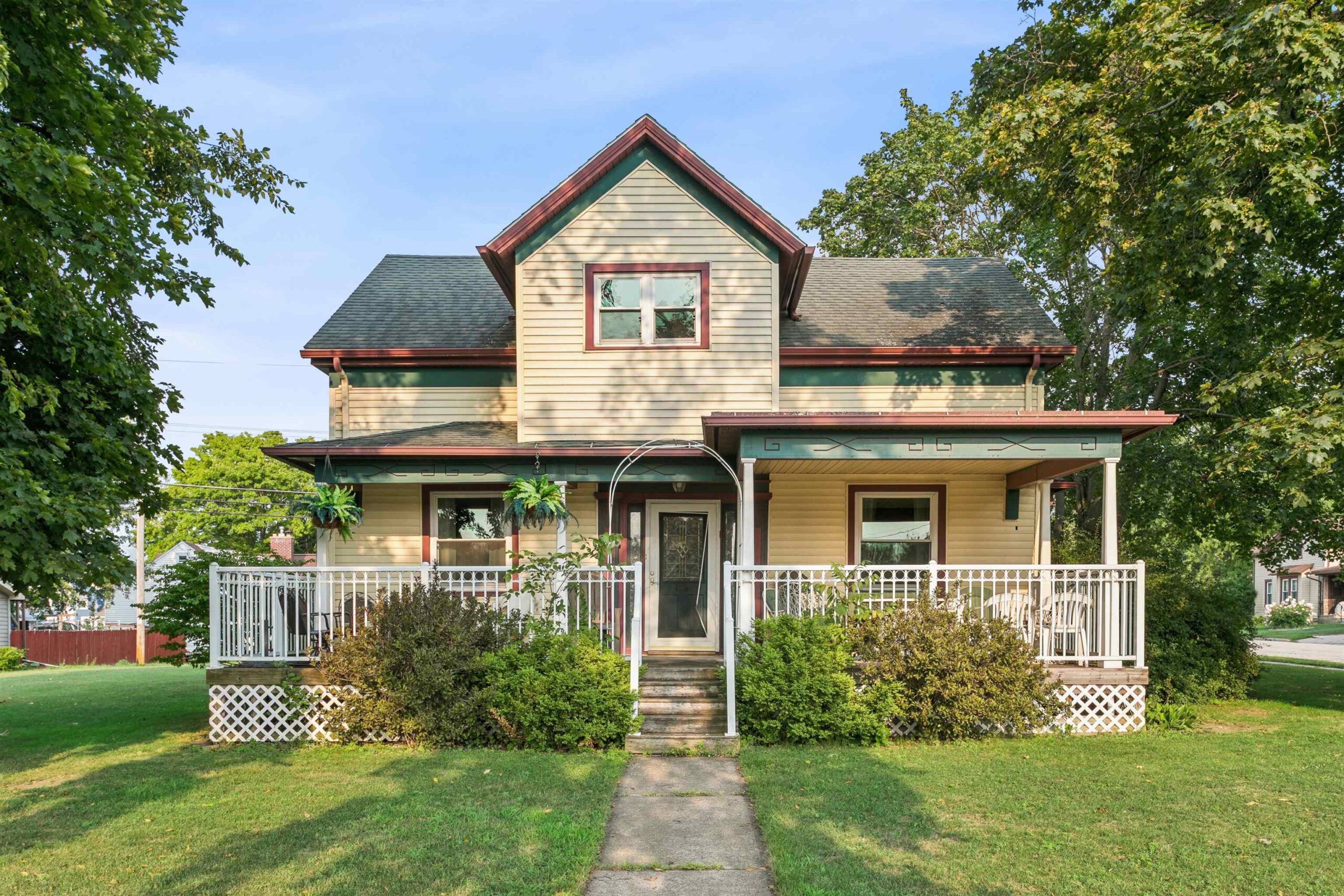 234 S MAIN Street property preview photograph