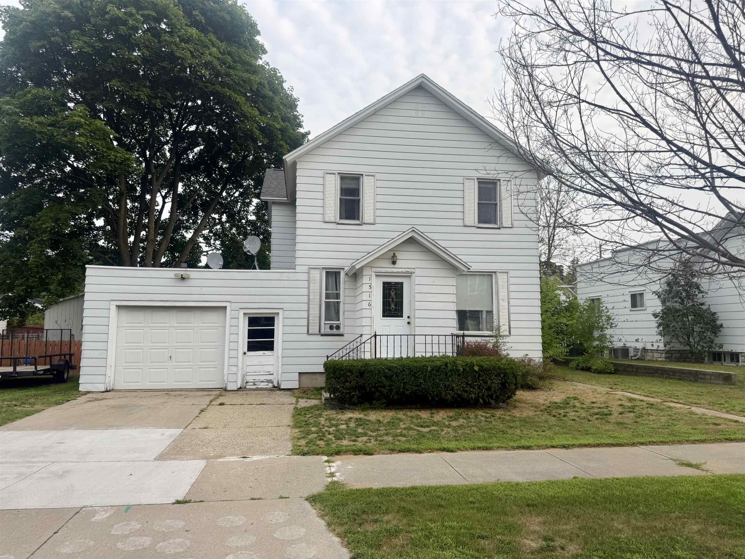 1516 SHERMAN Street property preview photograph