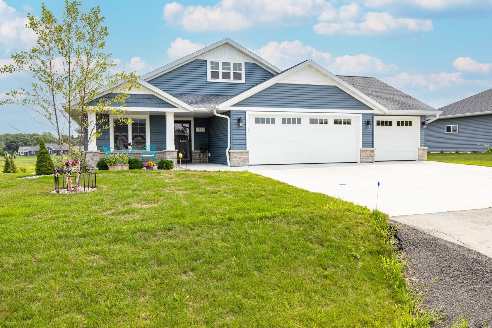 1712 ADDIE Parkway property preview photograph