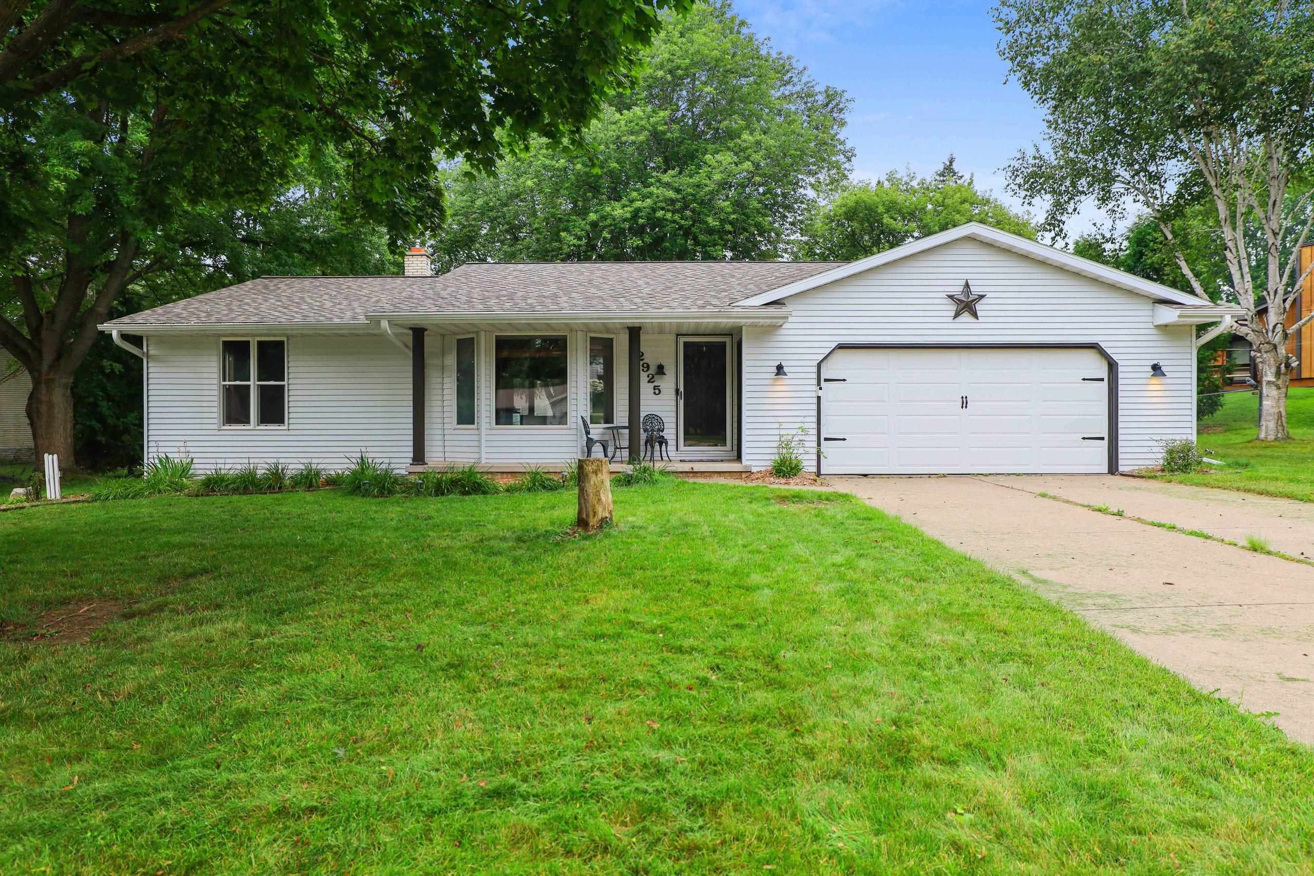 2925 DEVROY Lane property preview photograph