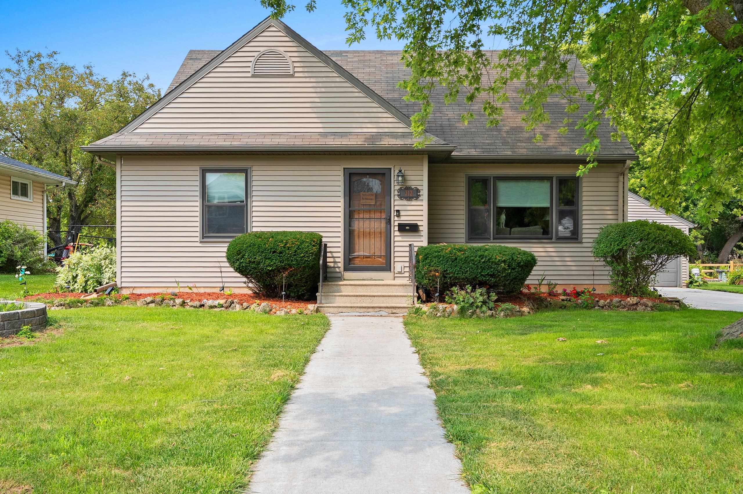 312 SARATOGA Street property preview photograph