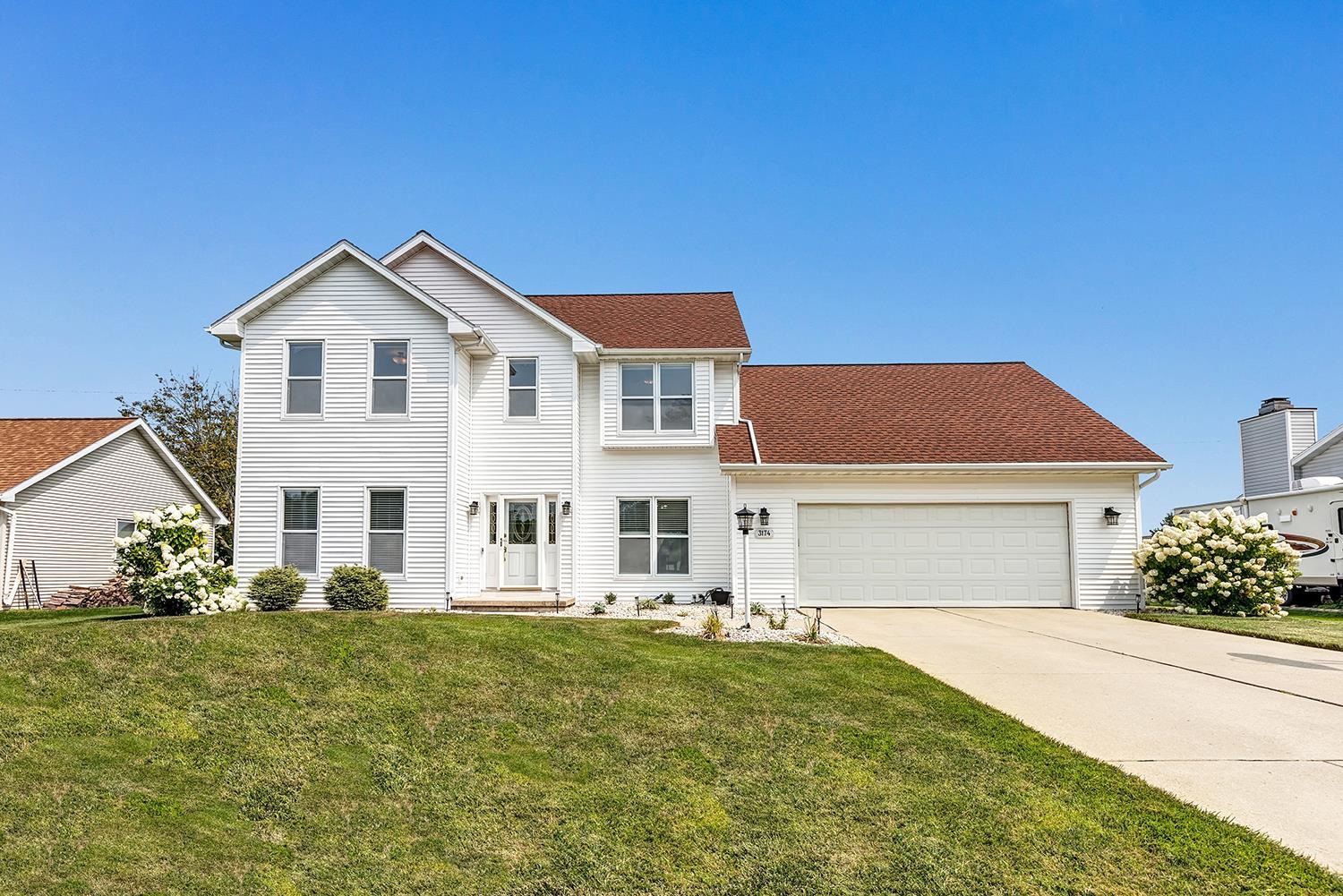 3174 ATLANTIS Drive property preview photograph