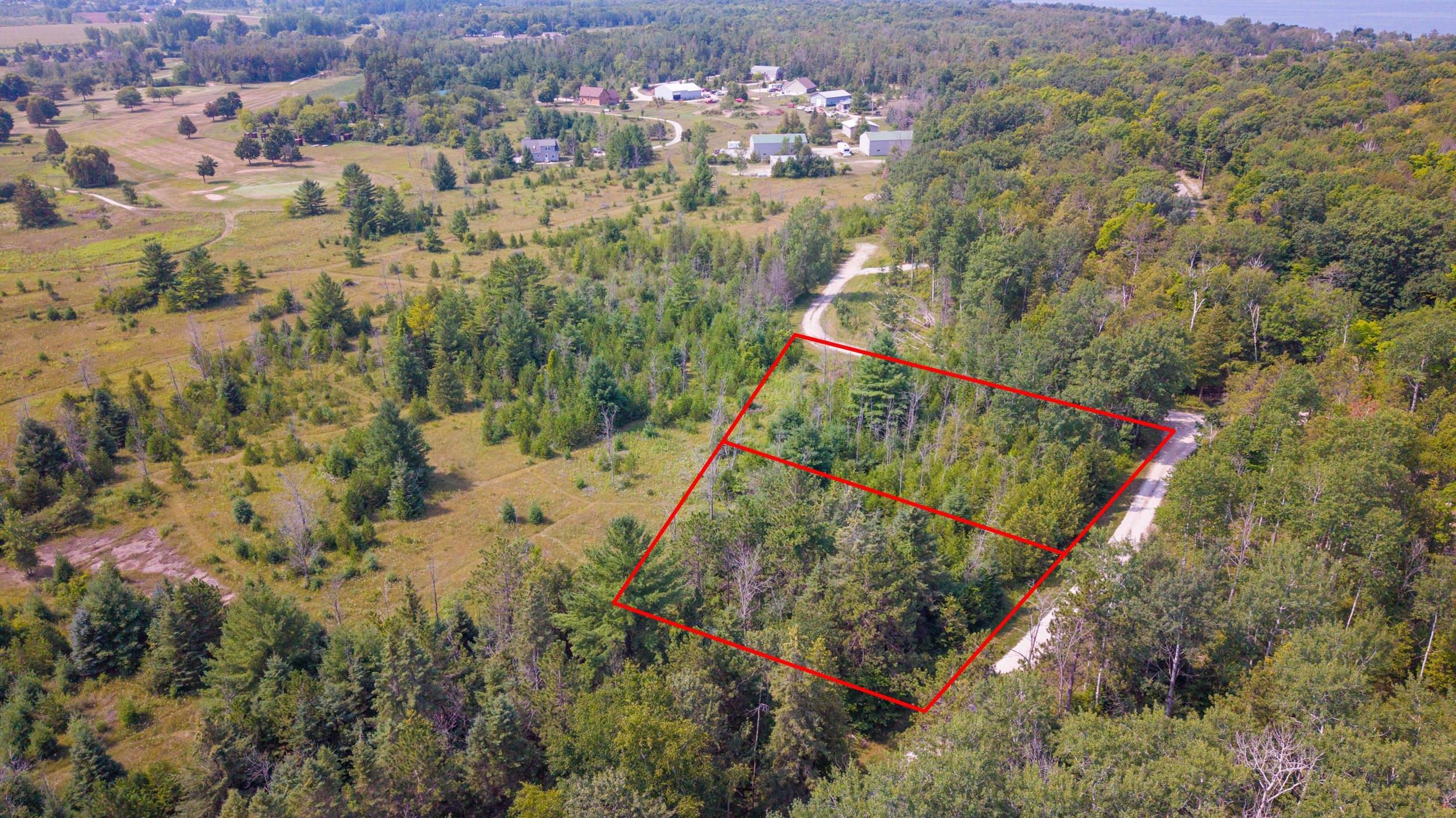 IDLEWILD WOODS Drive property preview photograph