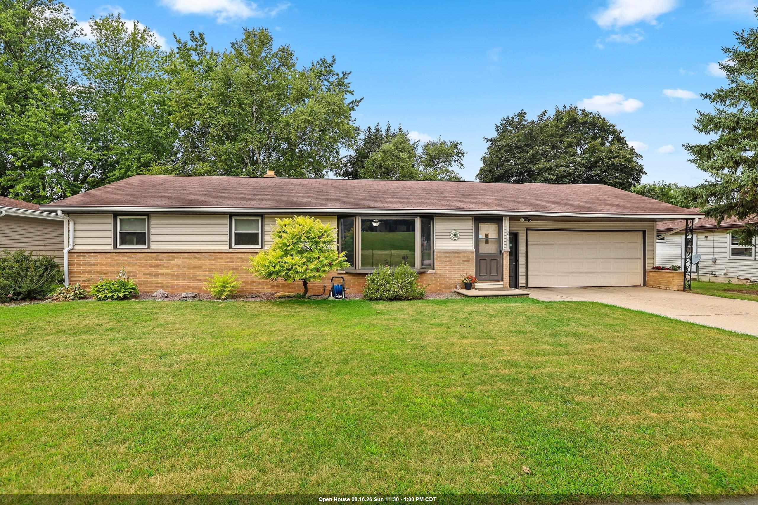 374 SKYLINE Boulevard property preview photograph