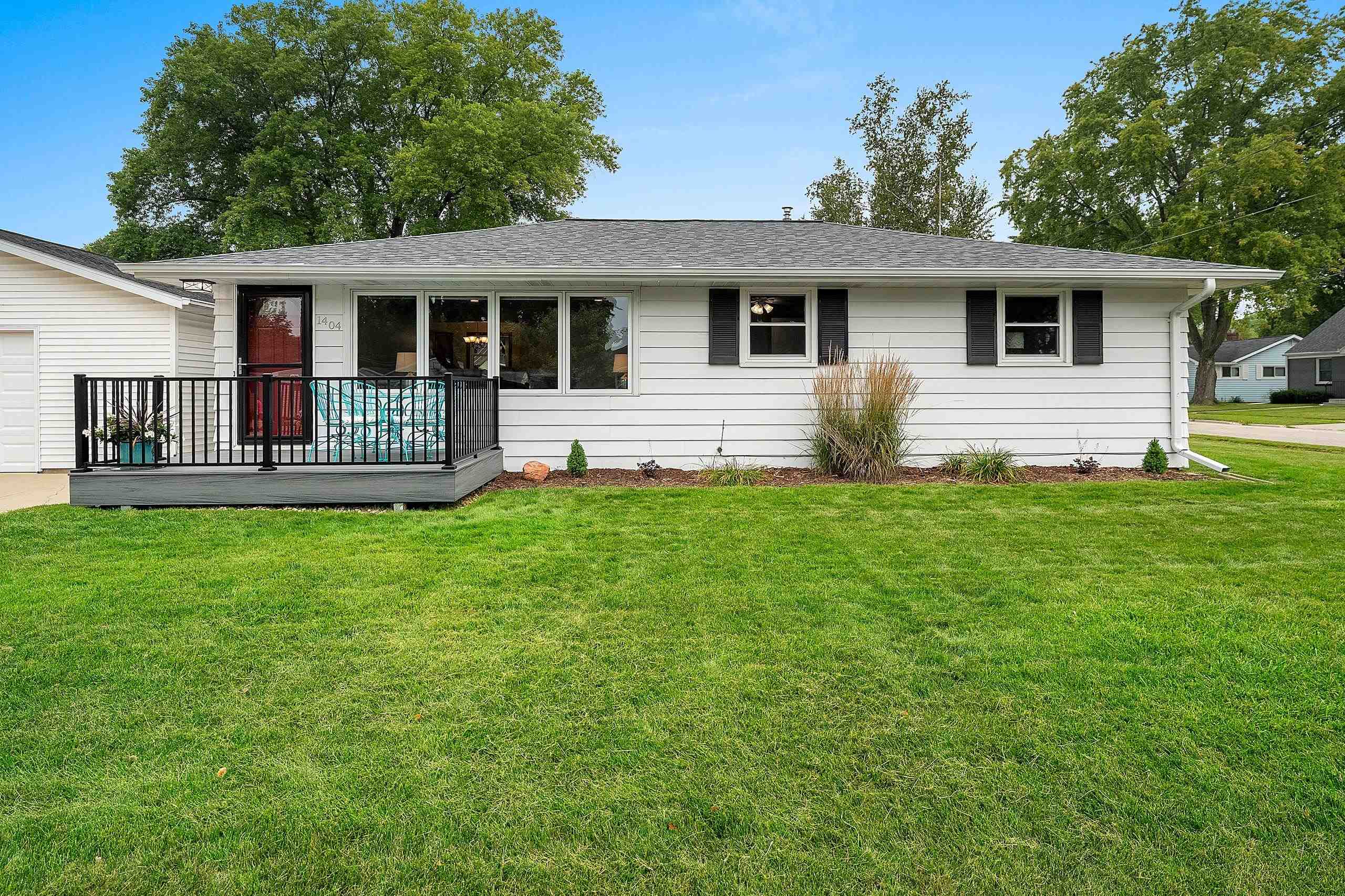 1404 SPENCE Street property preview photograph