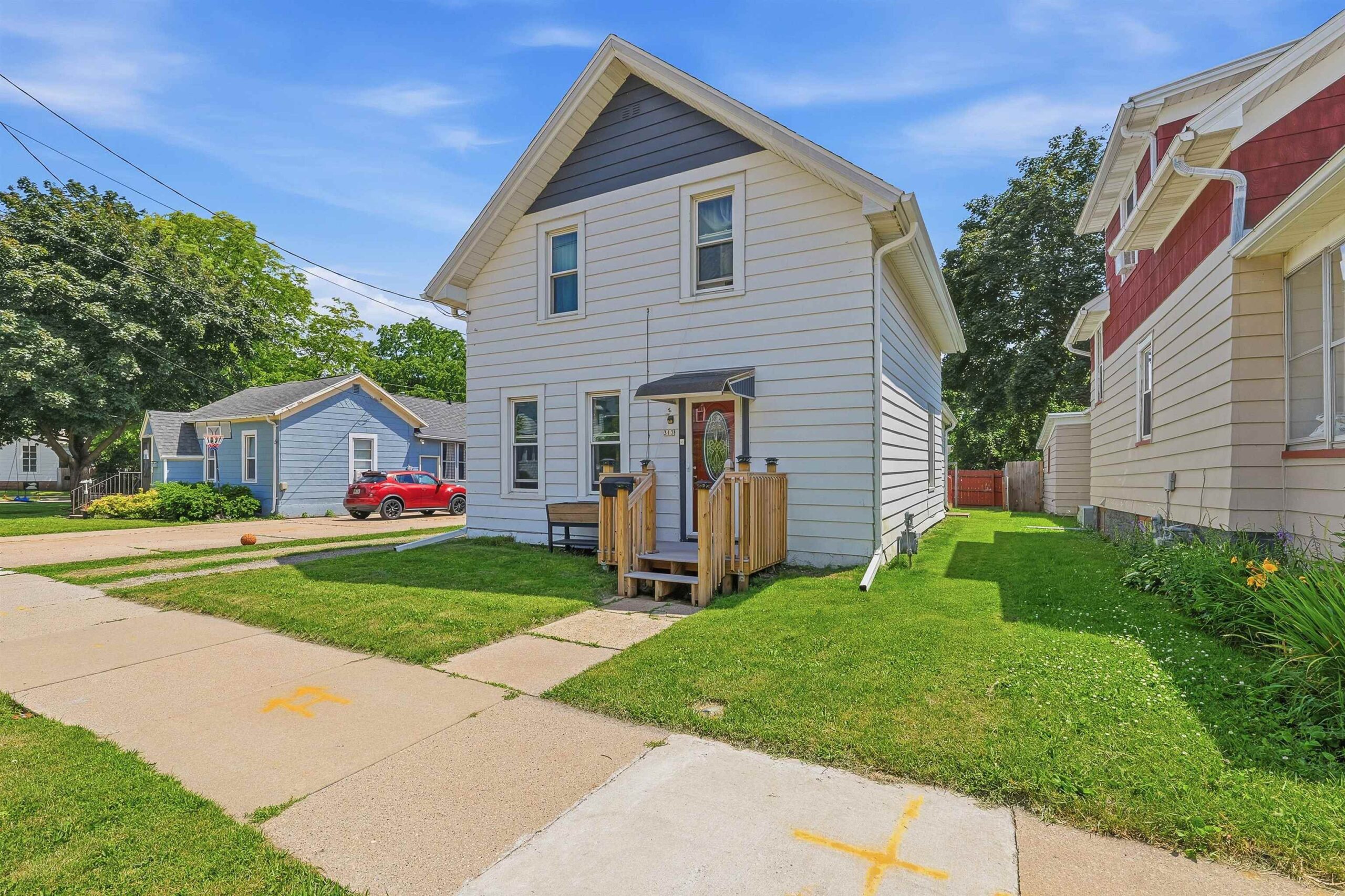 313 PROSPECT Avenue property preview photograph