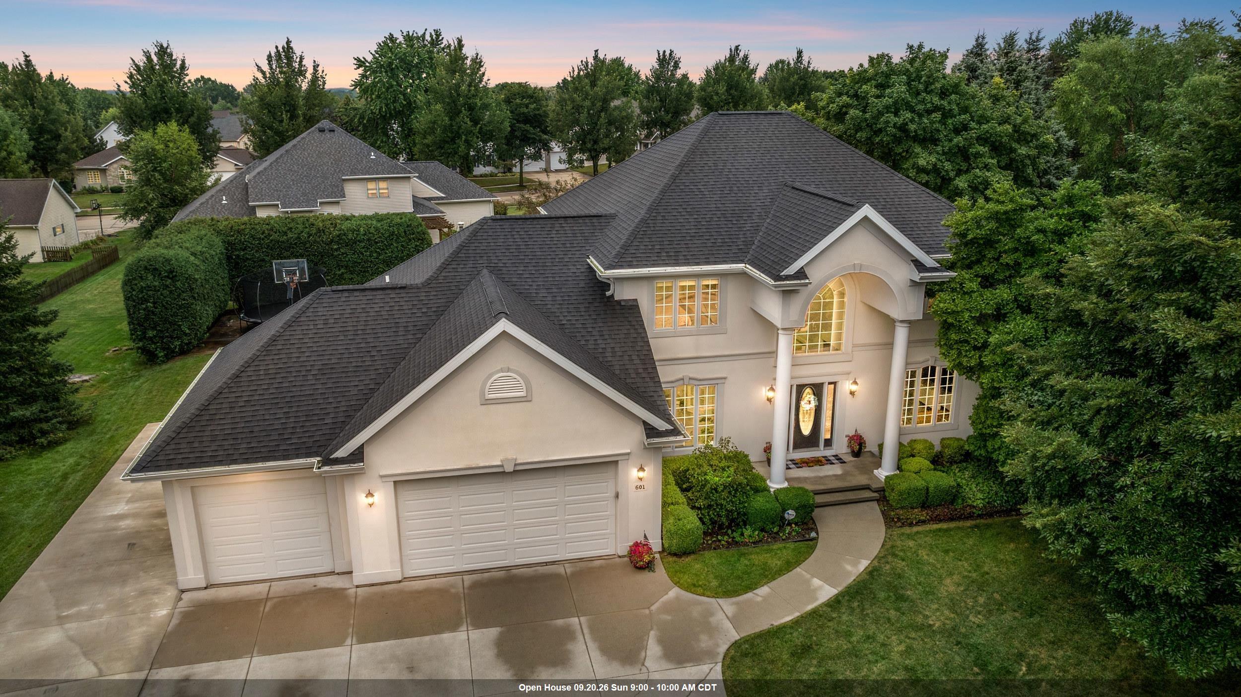 601 E CARRINGTON Lane property preview photograph