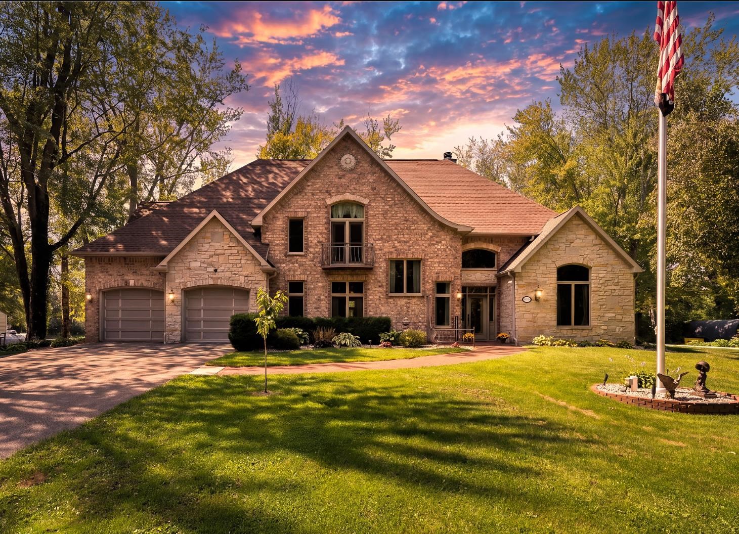 N3877 BETTY Drive property preview photograph