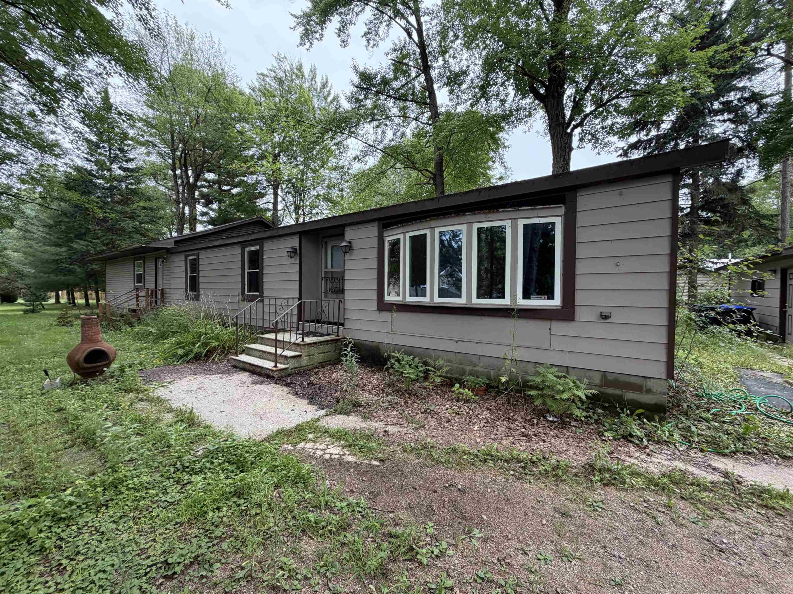 N6005 LAKE Drive property preview photograph