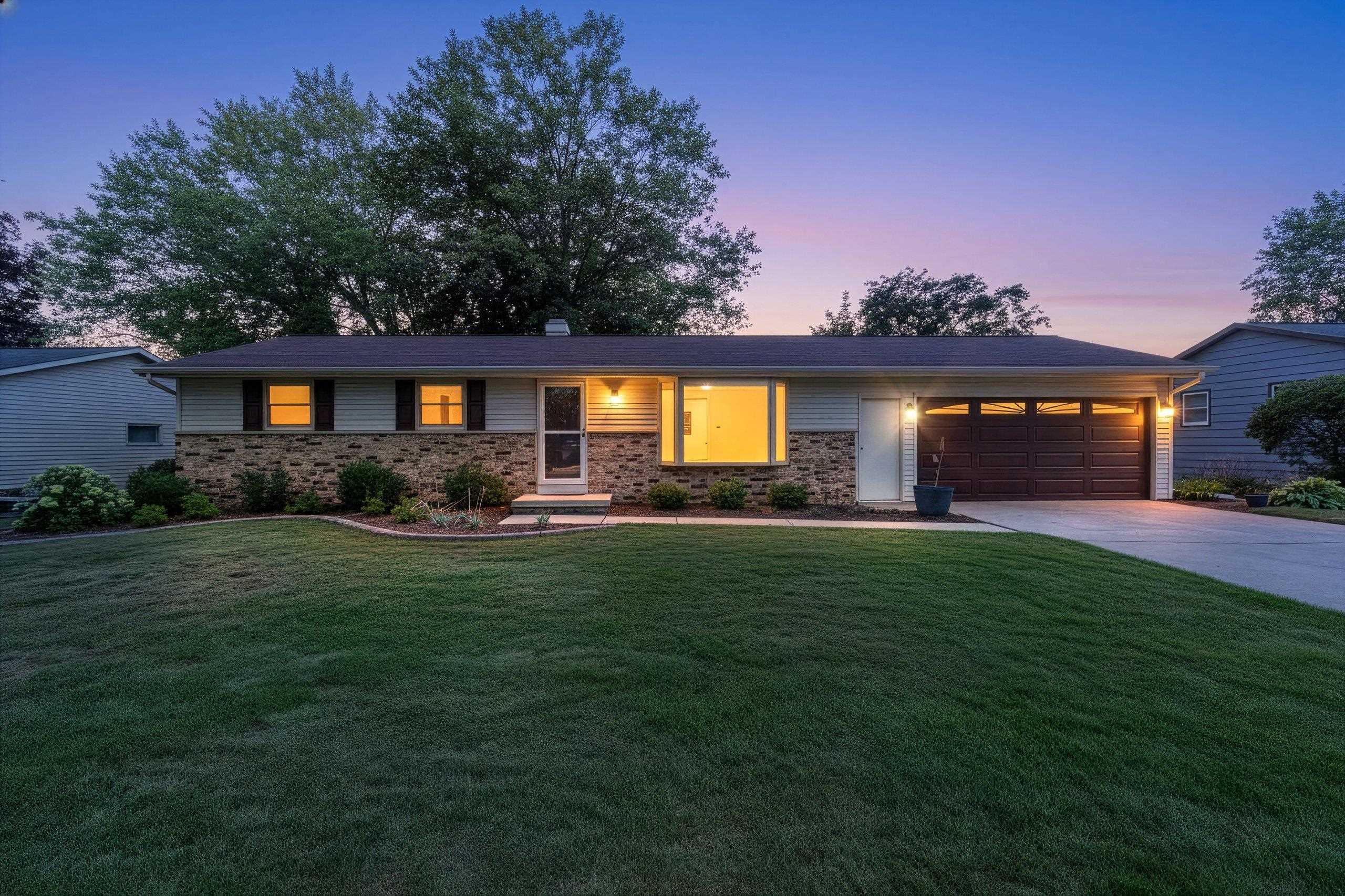 2766 BERKEN Court property preview photograph