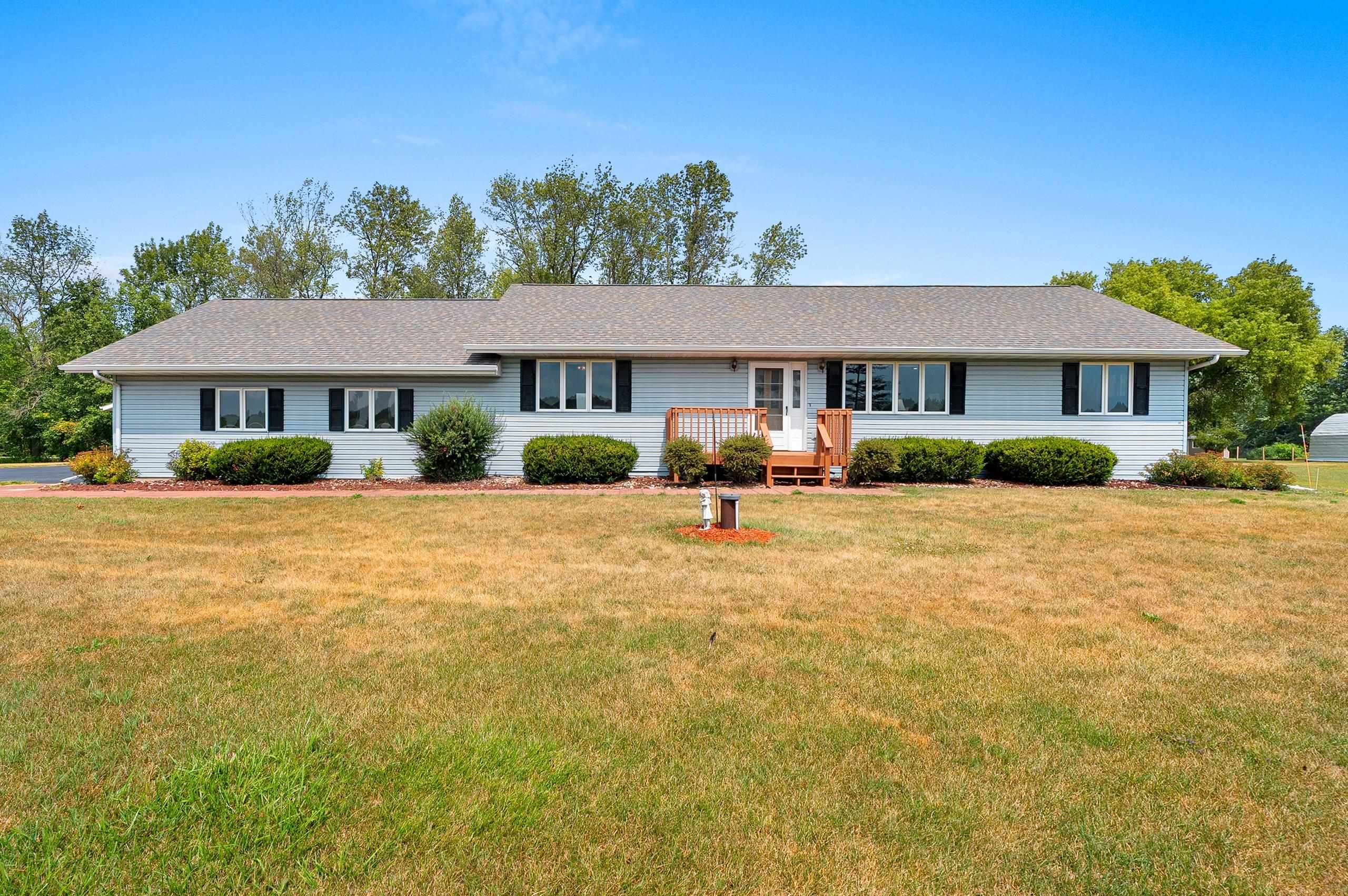 N2904 N 13TH Road property preview photograph