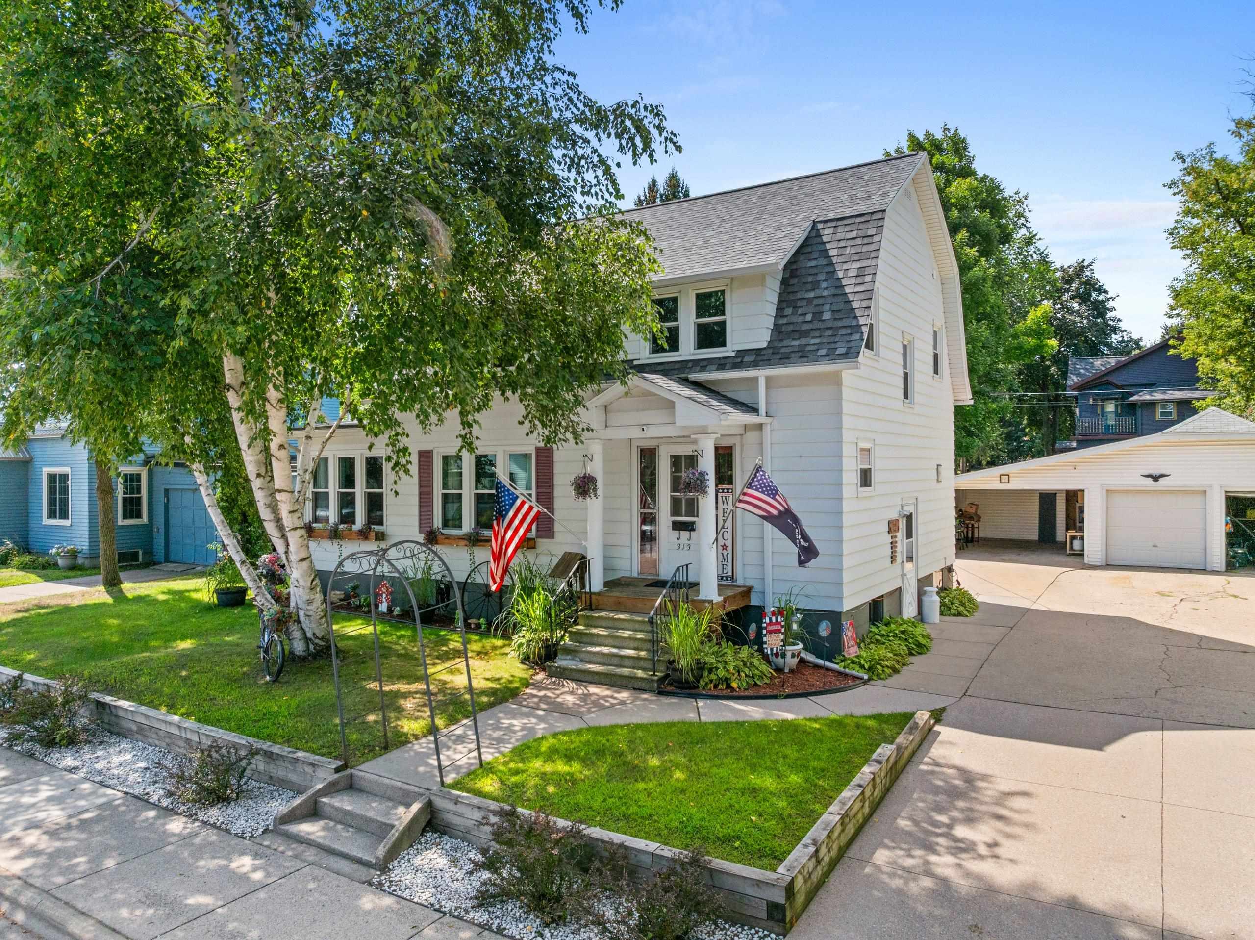 313 S WASHINGTON Street property preview photograph