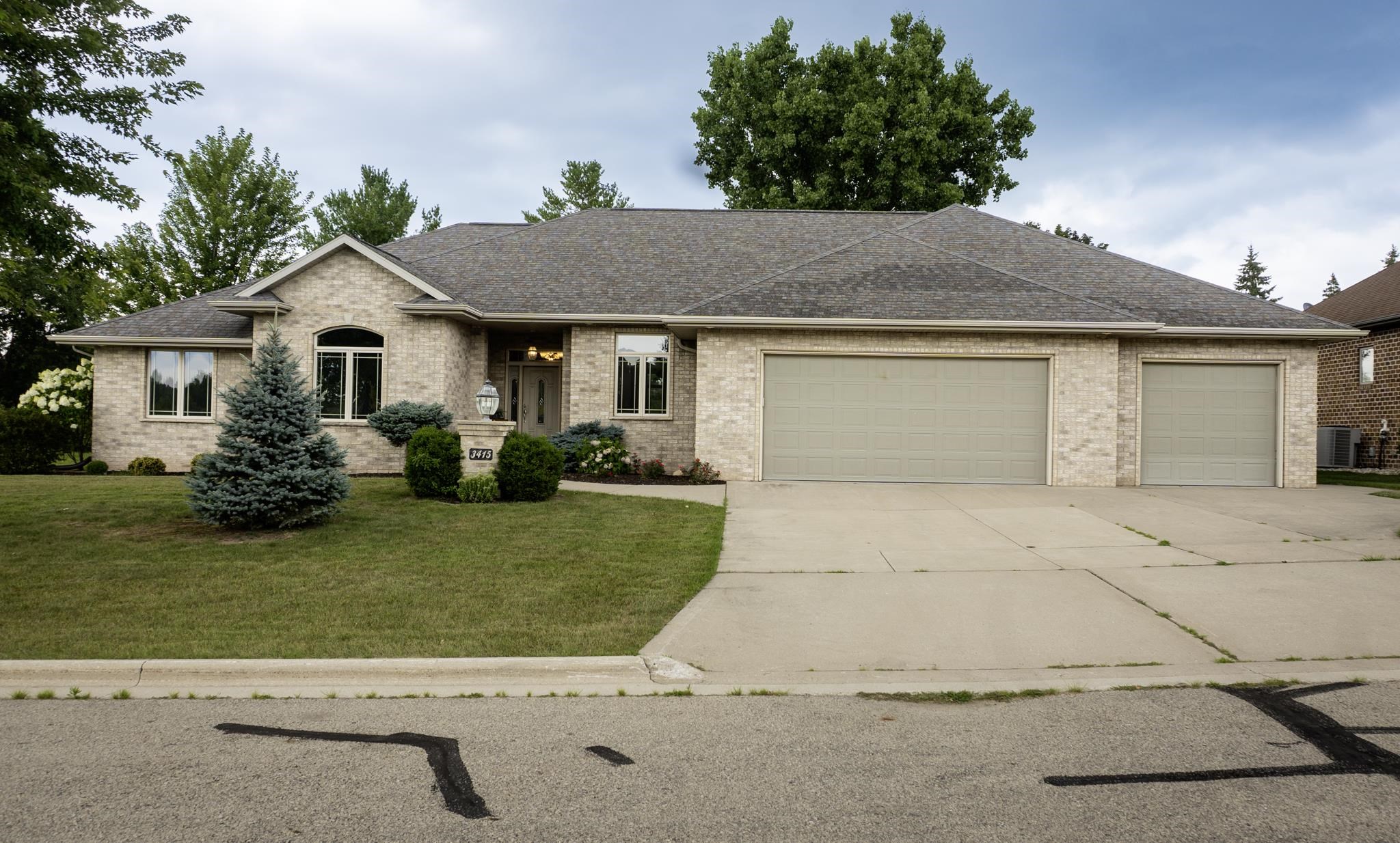 3415 SCHUBERT Place property preview photograph