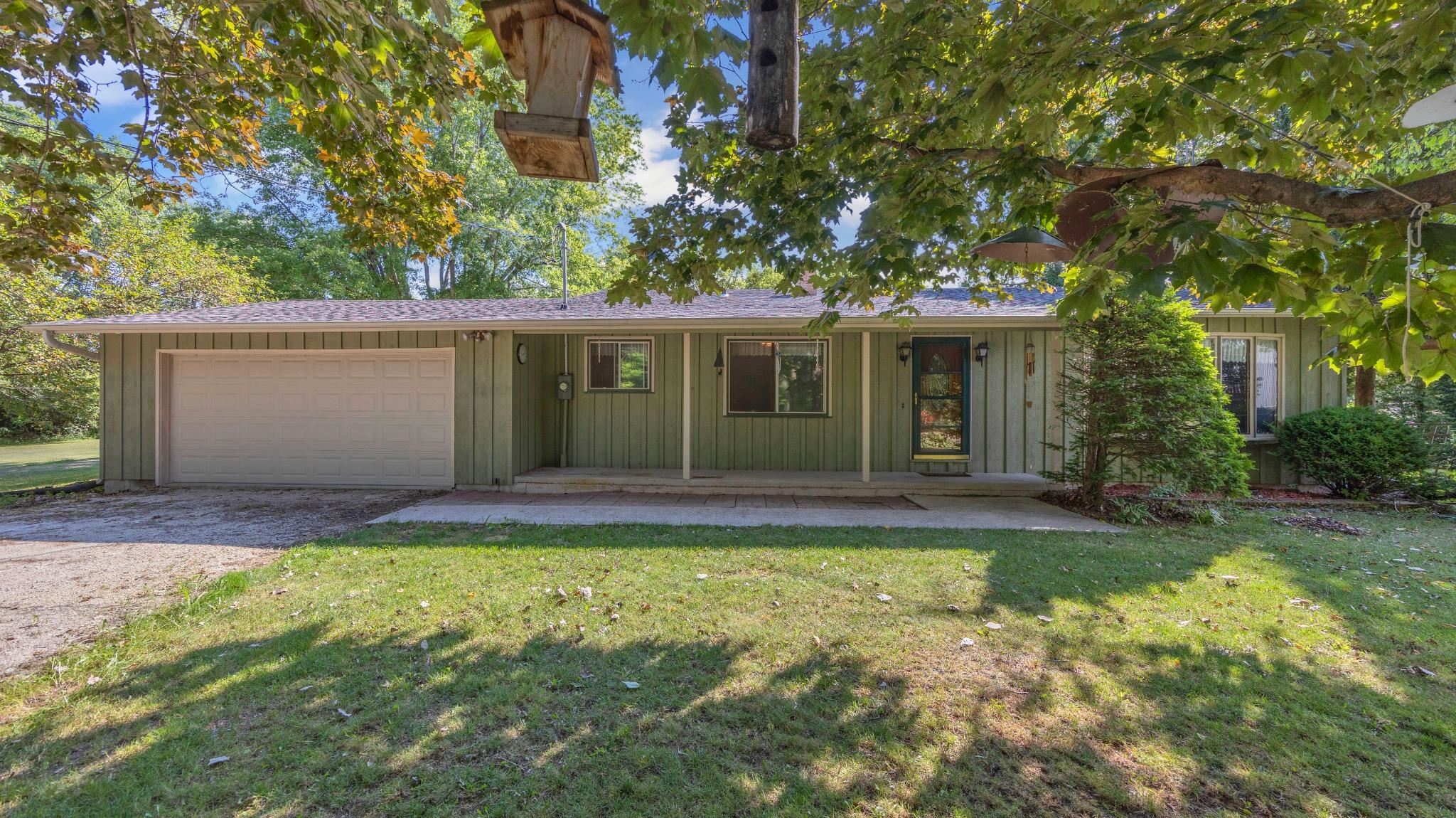 N7705 VAN DYNE Road property preview photograph