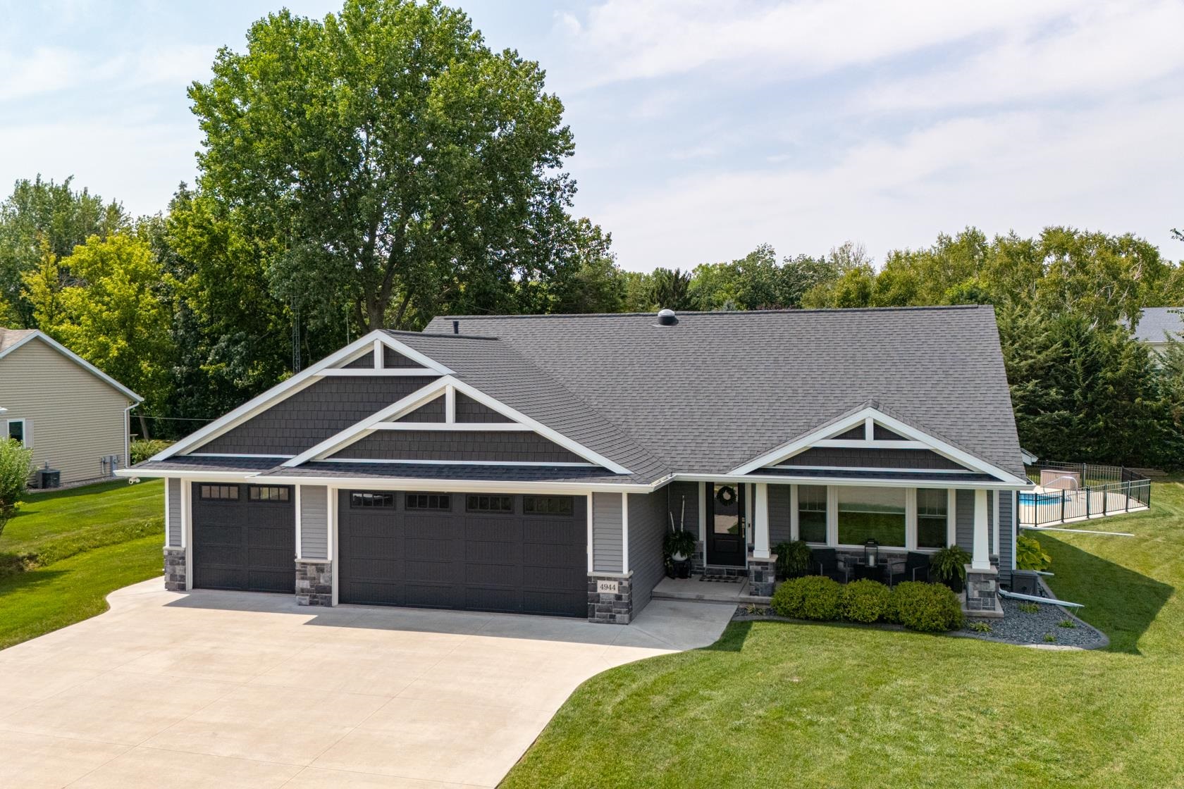 4944 ORMAND BEACH Court property preview photograph
