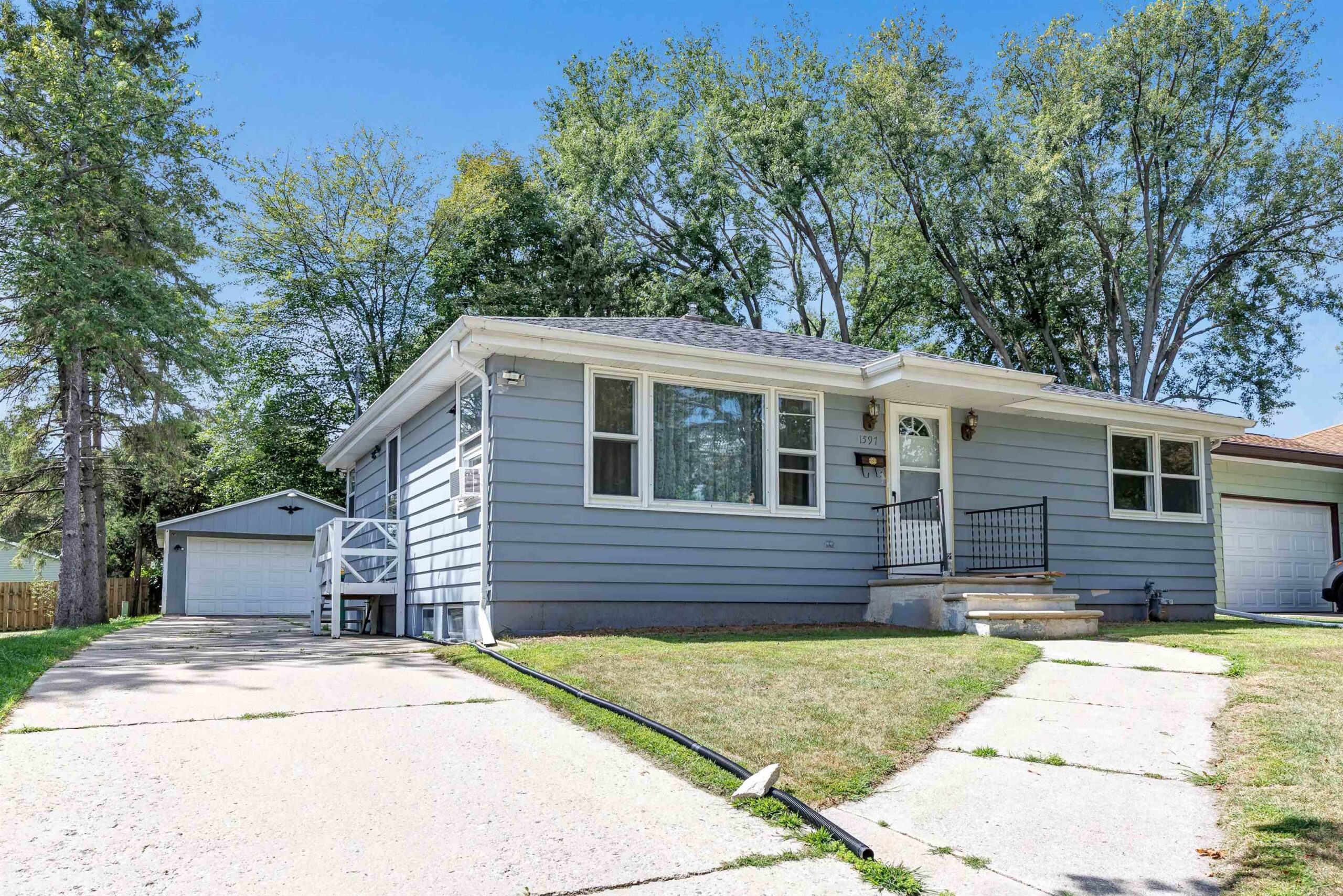 1597 WESTFIELD Avenue property preview photograph