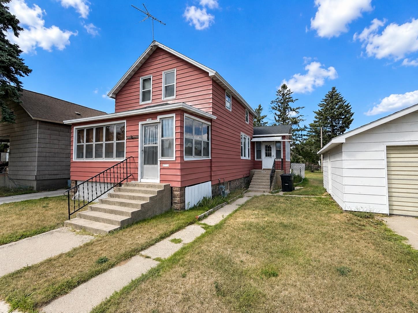 1808 11TH Avenue property preview photograph