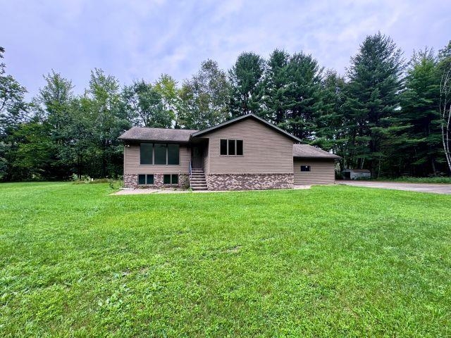 N9158 SHEPARD Road property preview photograph