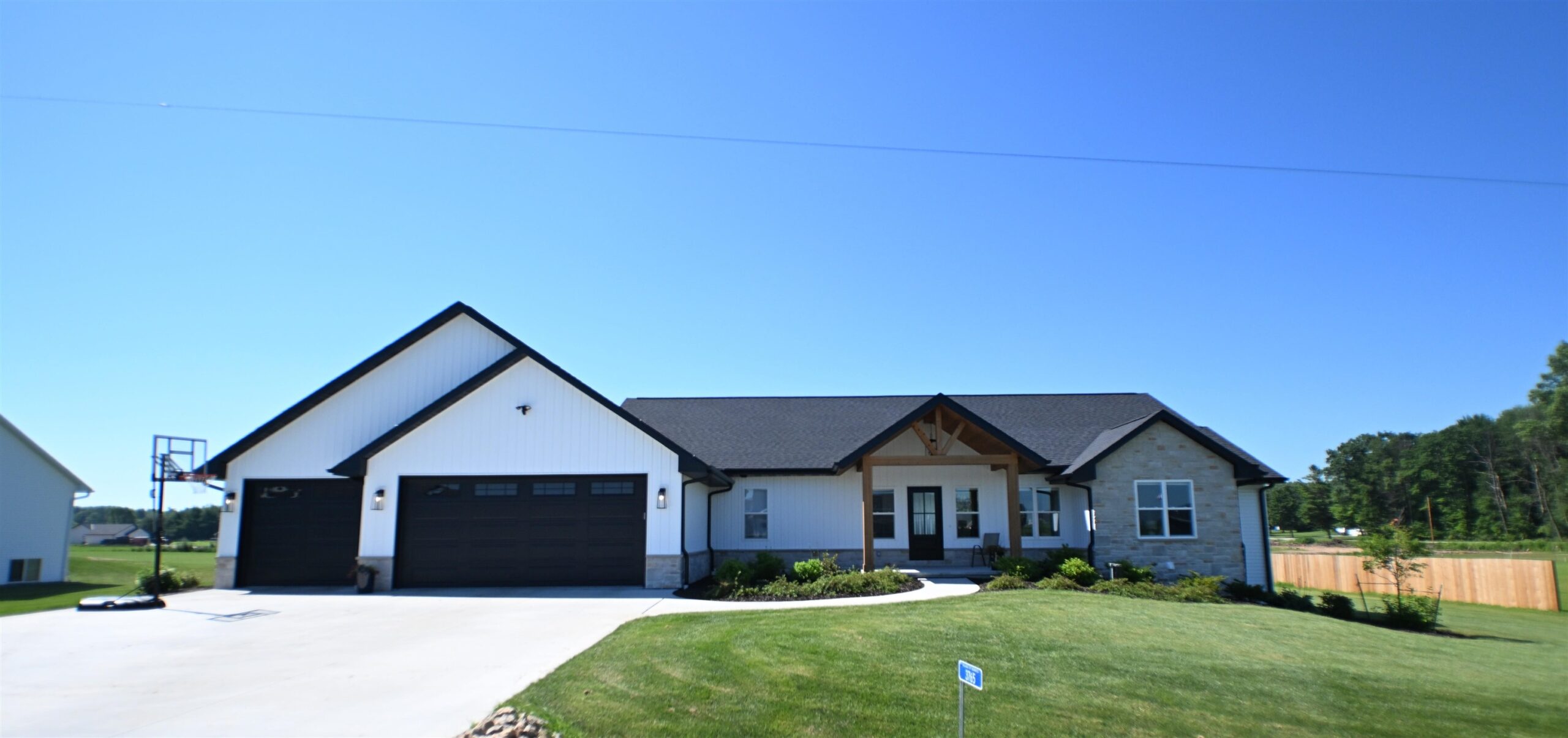 3765 WESTPOINT Road property preview photograph