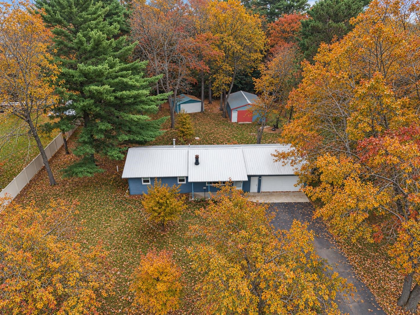 10141 CAROUSEL Court property preview photograph