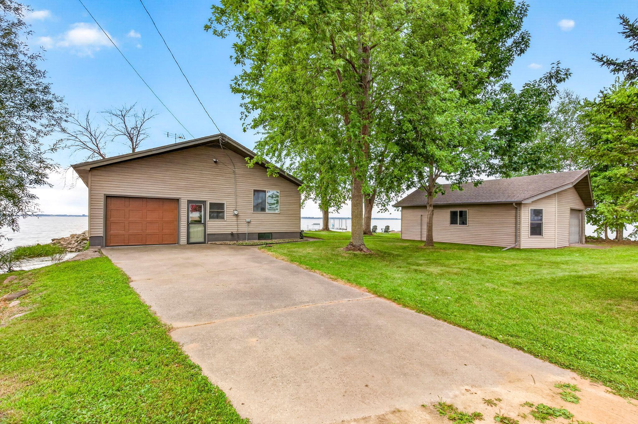 7244 COUNTY ROAD H property preview photograph