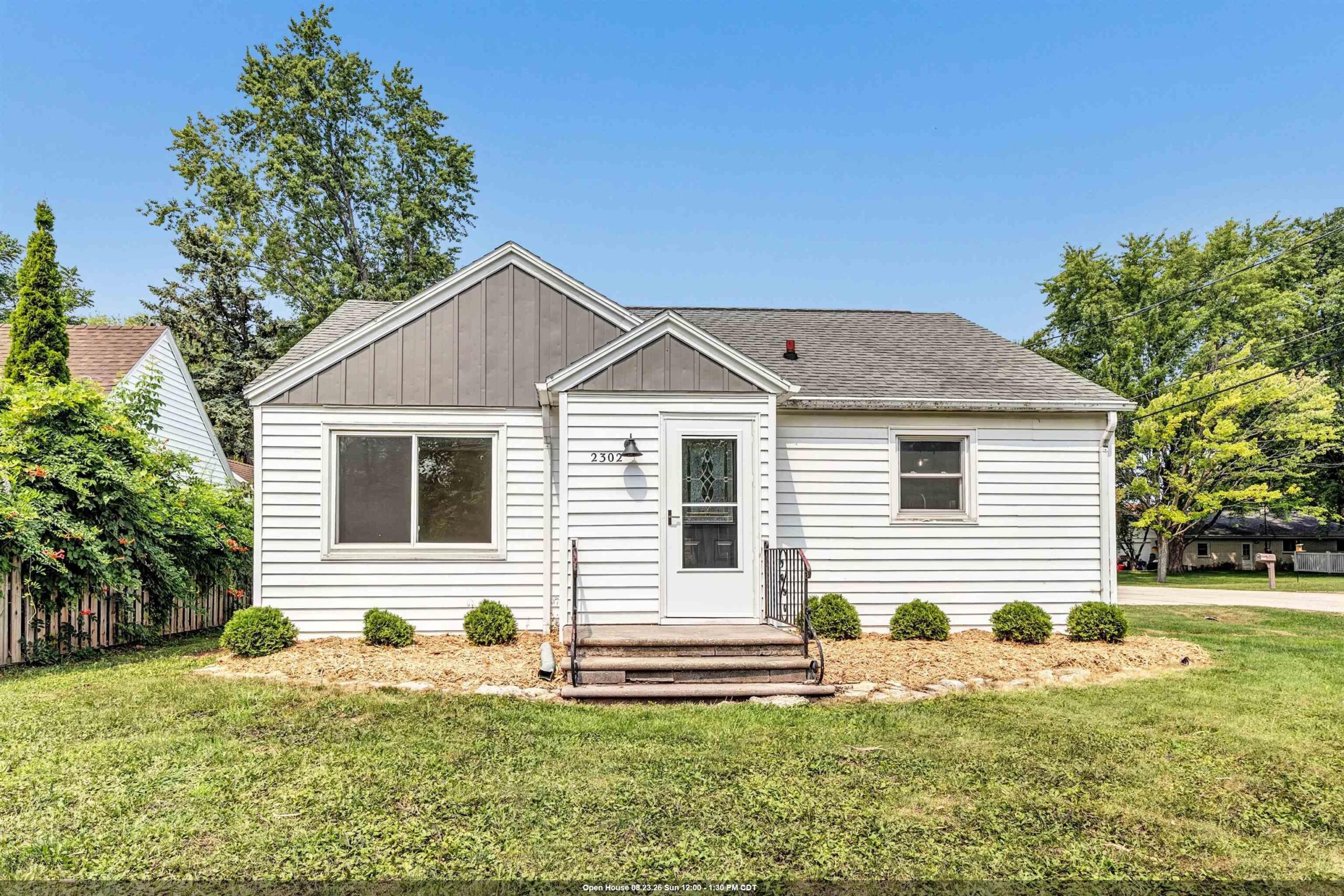 2302 GLENDALE Avenue property preview photograph