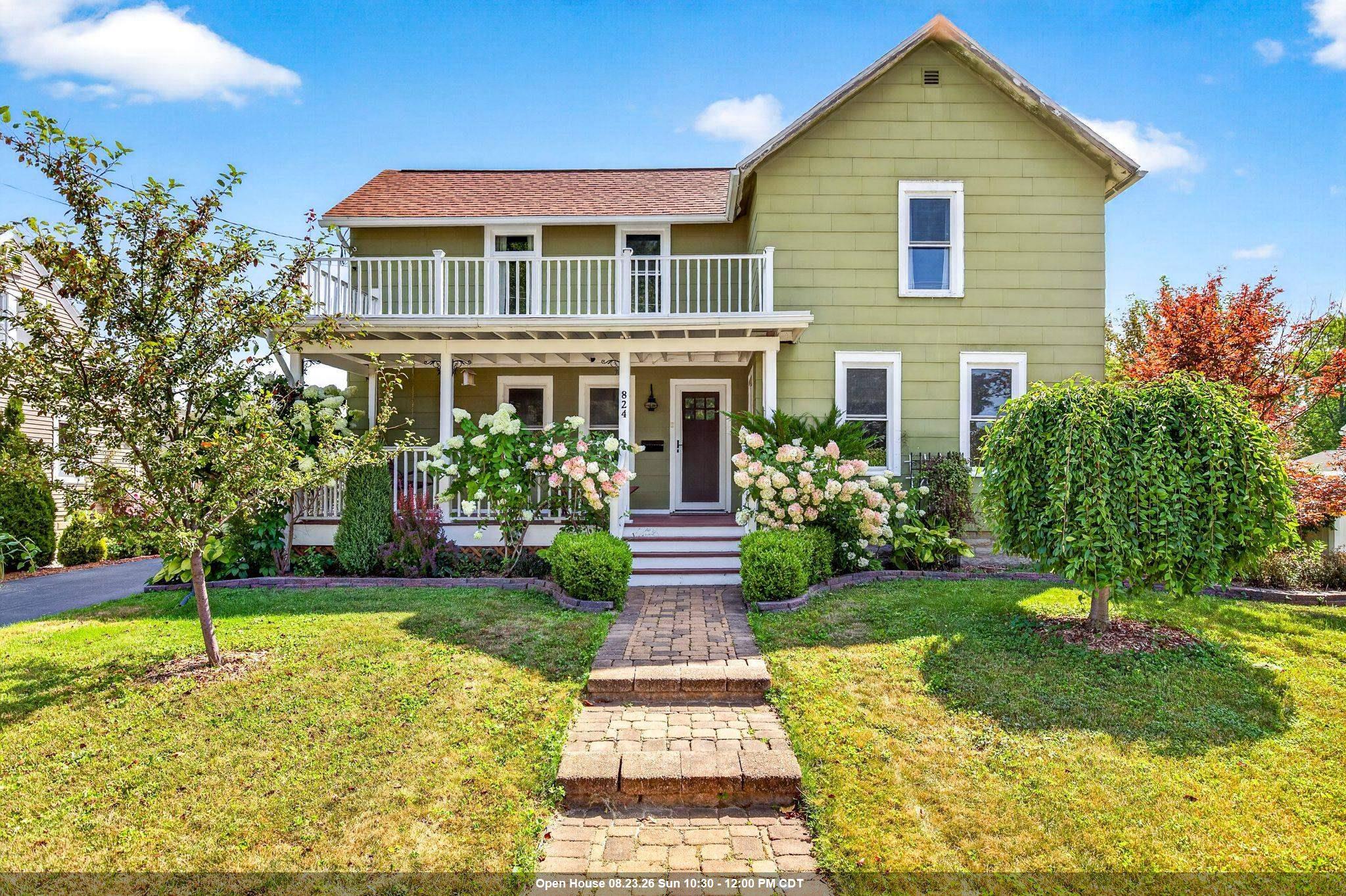 824 S WEIMAR Street property preview photograph