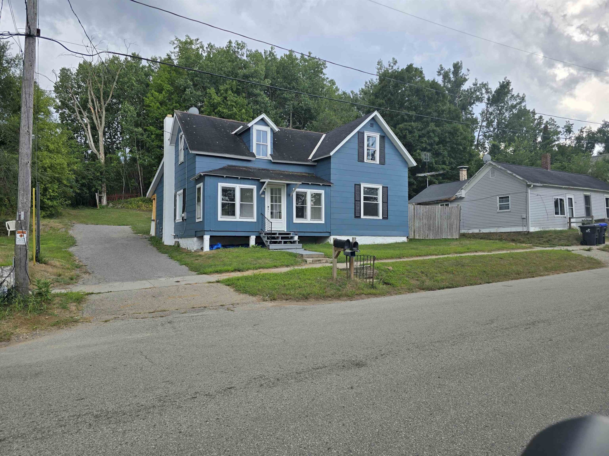 813 TYLER Avenue property preview photograph