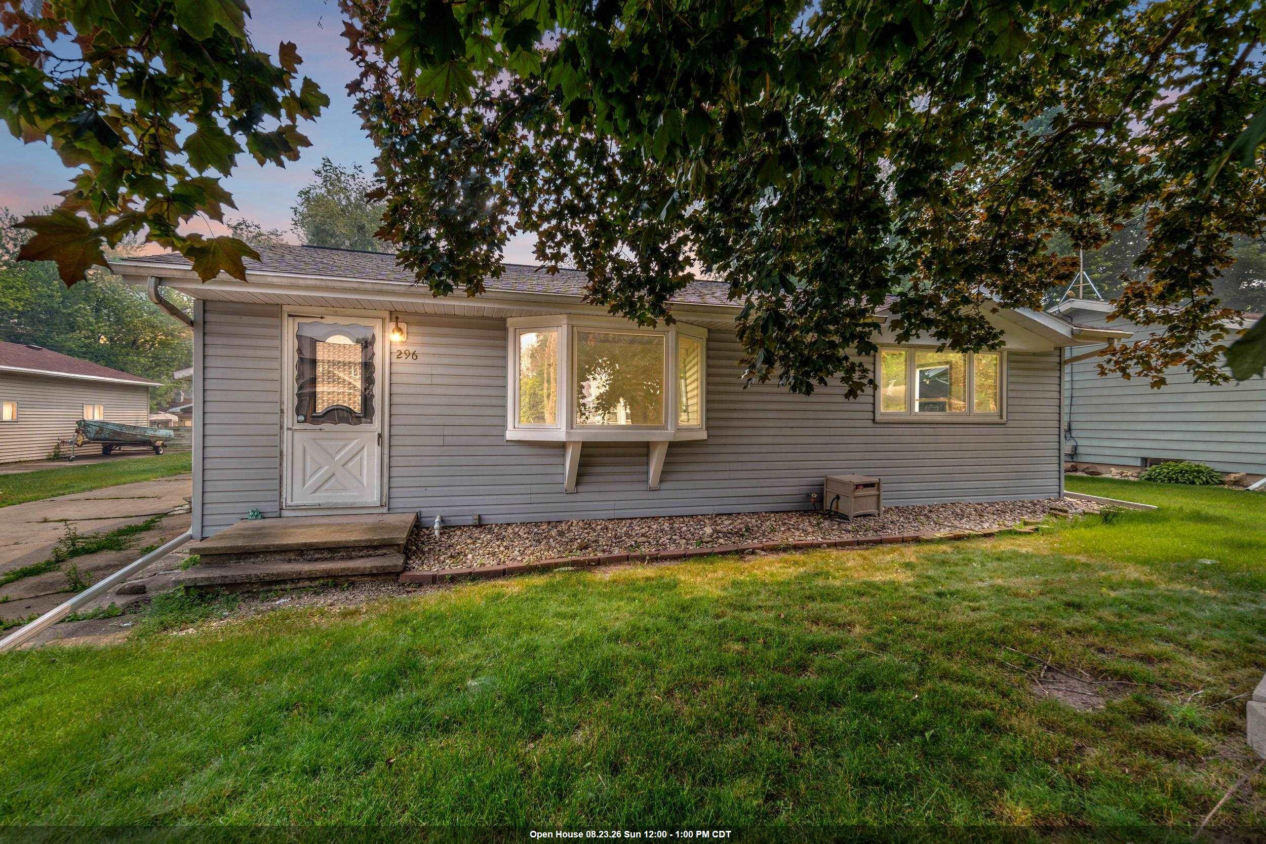 296 S WASHINGTON Street property preview photograph