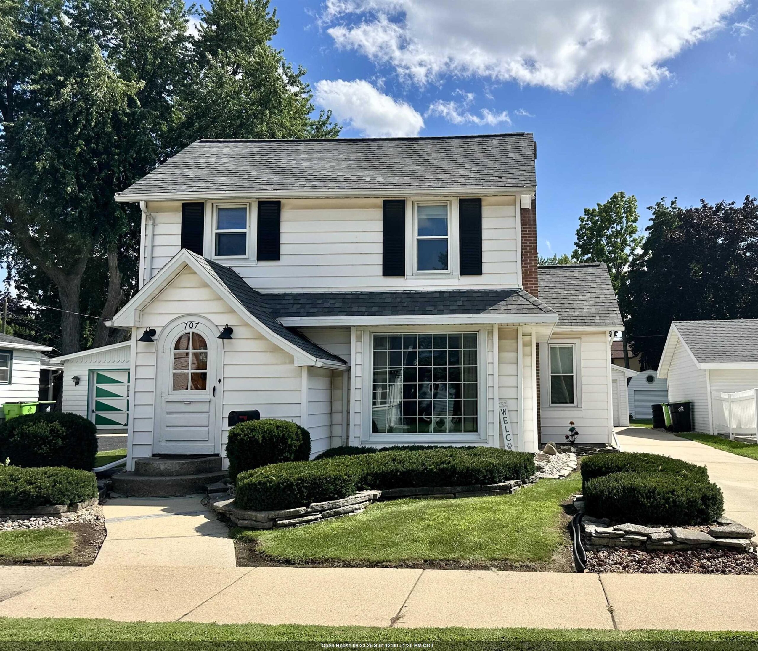 707 E MAIN Street property preview photograph