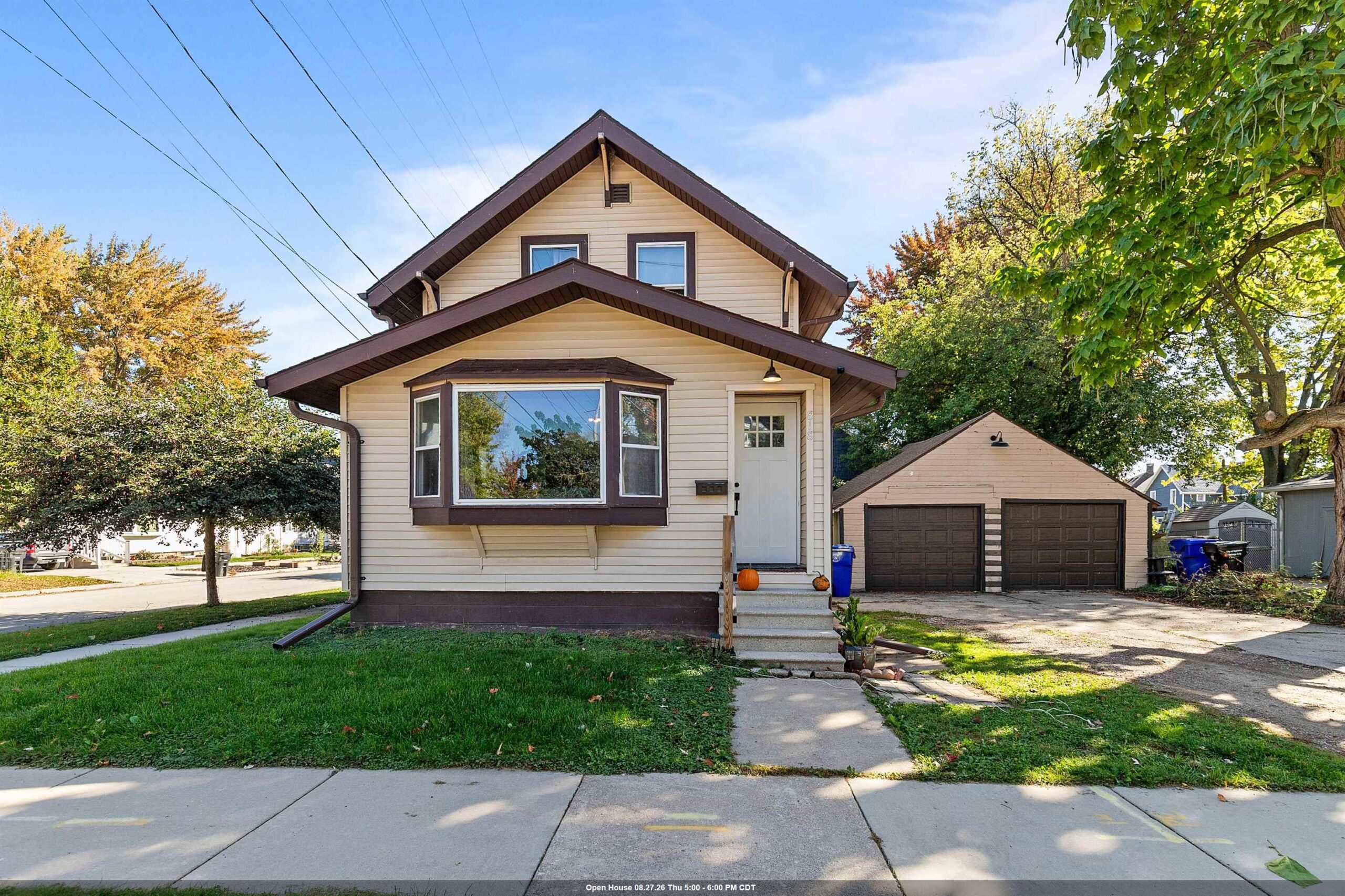 818 N DURKEE Street property preview photograph