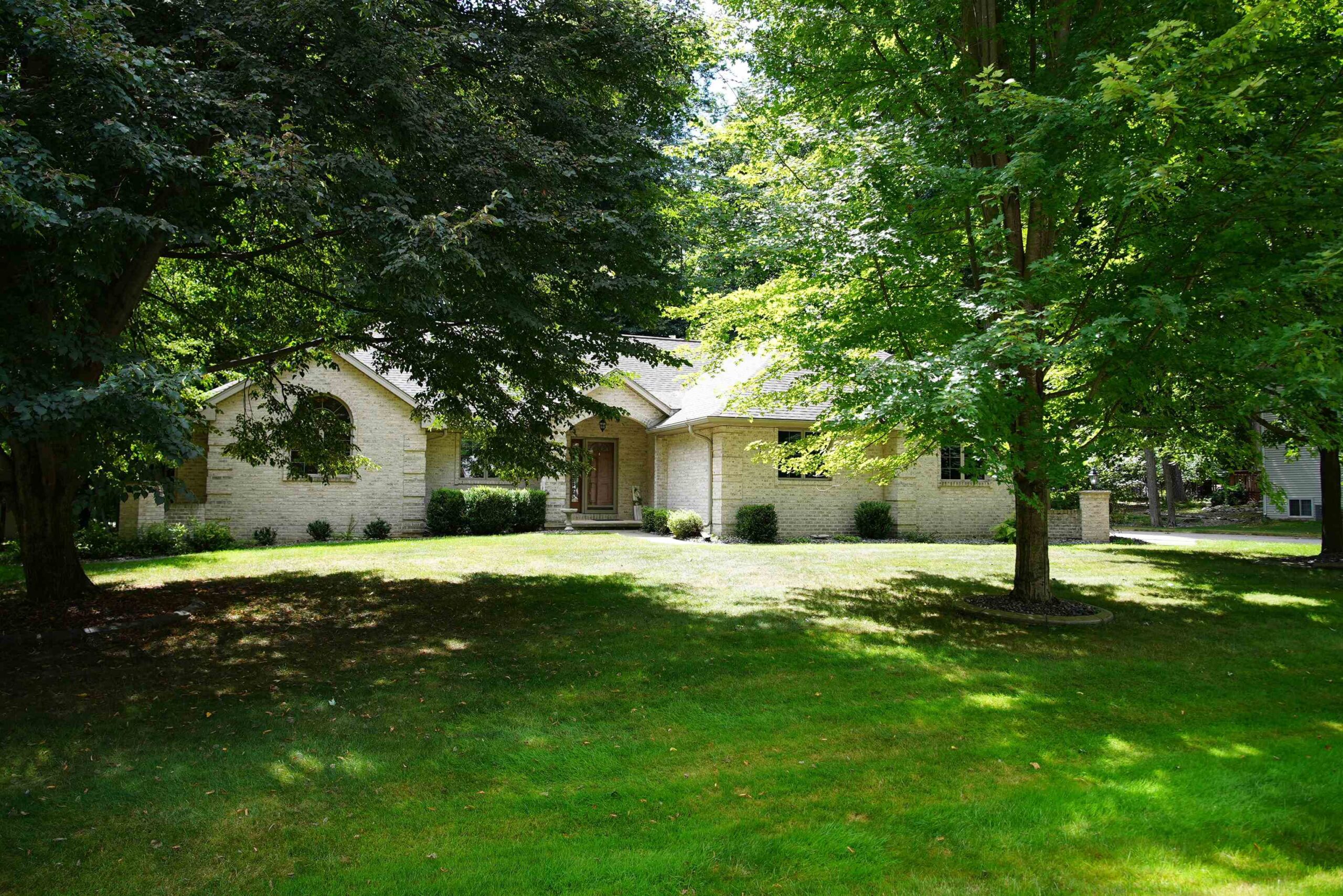 2077 CORMORANT Lane property preview photograph