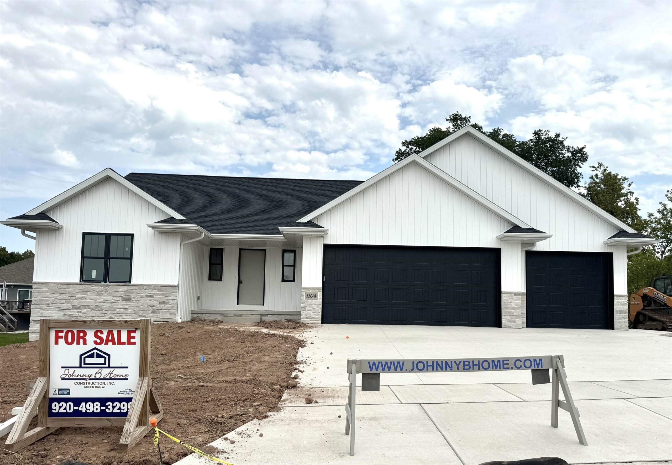 2146 AURRAILIA Court property preview photograph