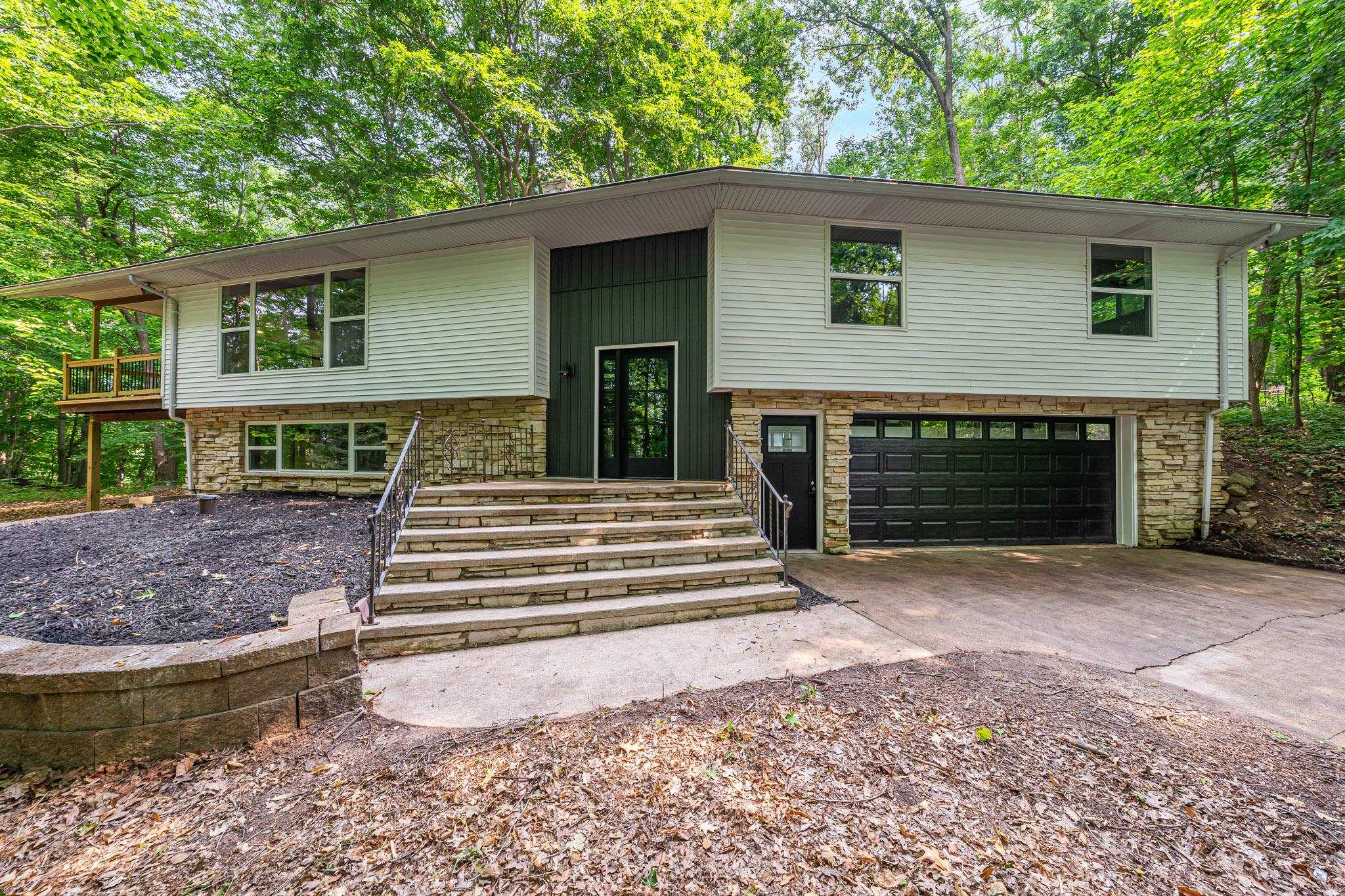 3973 W HIGHVIEW Drive property preview photograph
