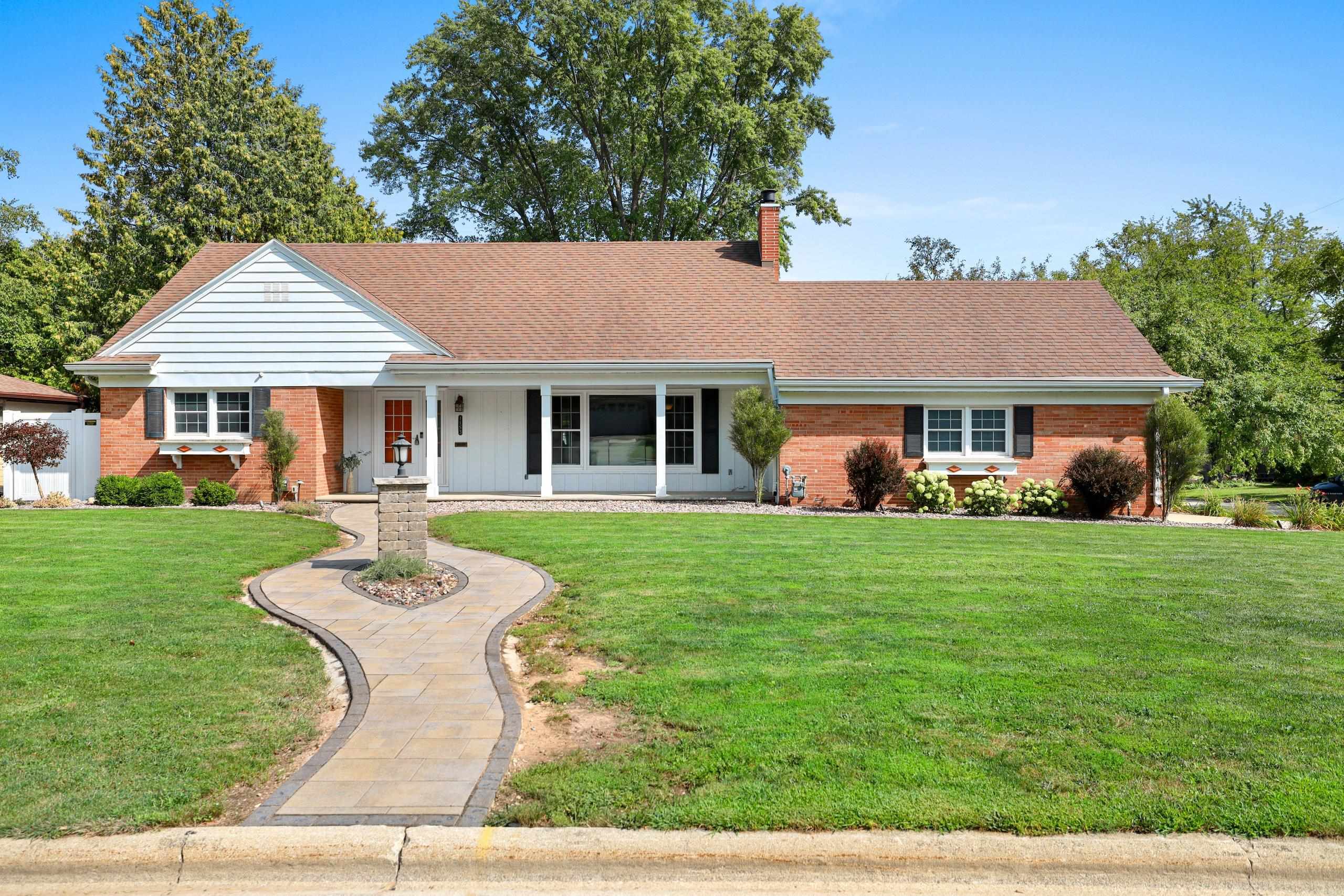 1153 HIGHVIEW Lane property preview photograph