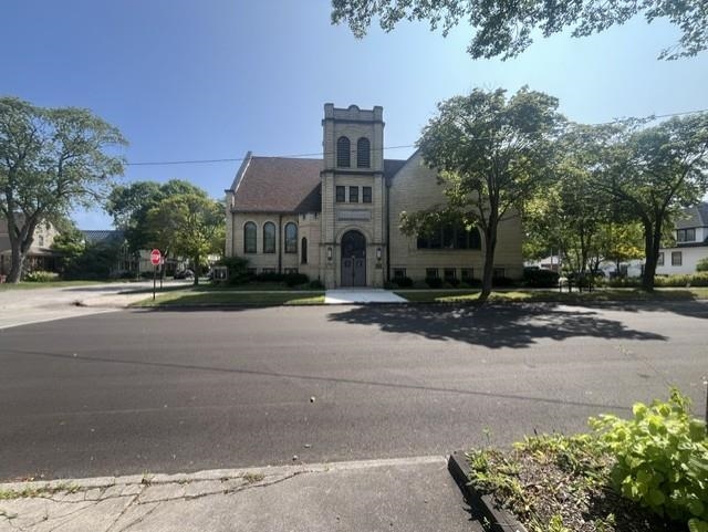 1429 N 5TH Street property preview photograph