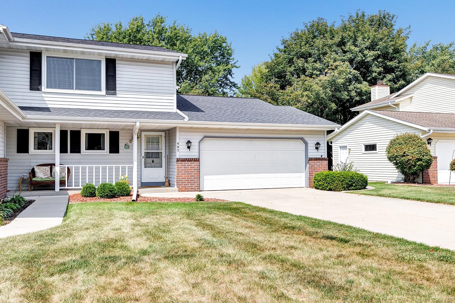 437 SILVER SPRING Drive property preview photograph