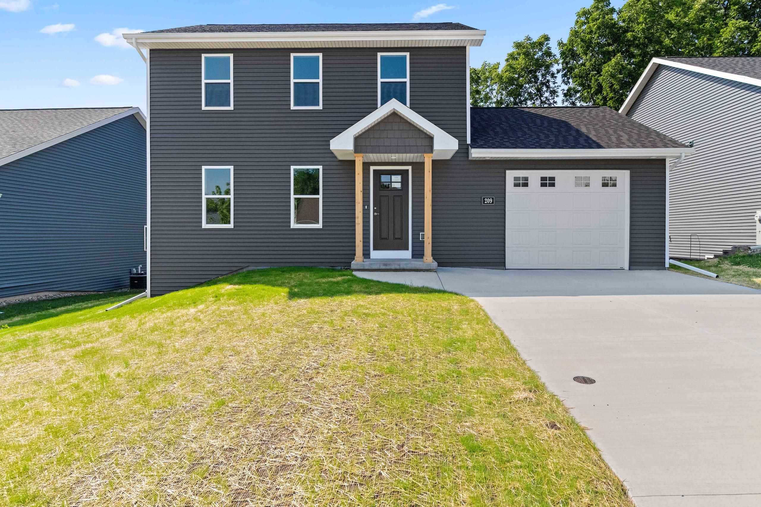 209 EVERGREEN Lane property preview photograph
