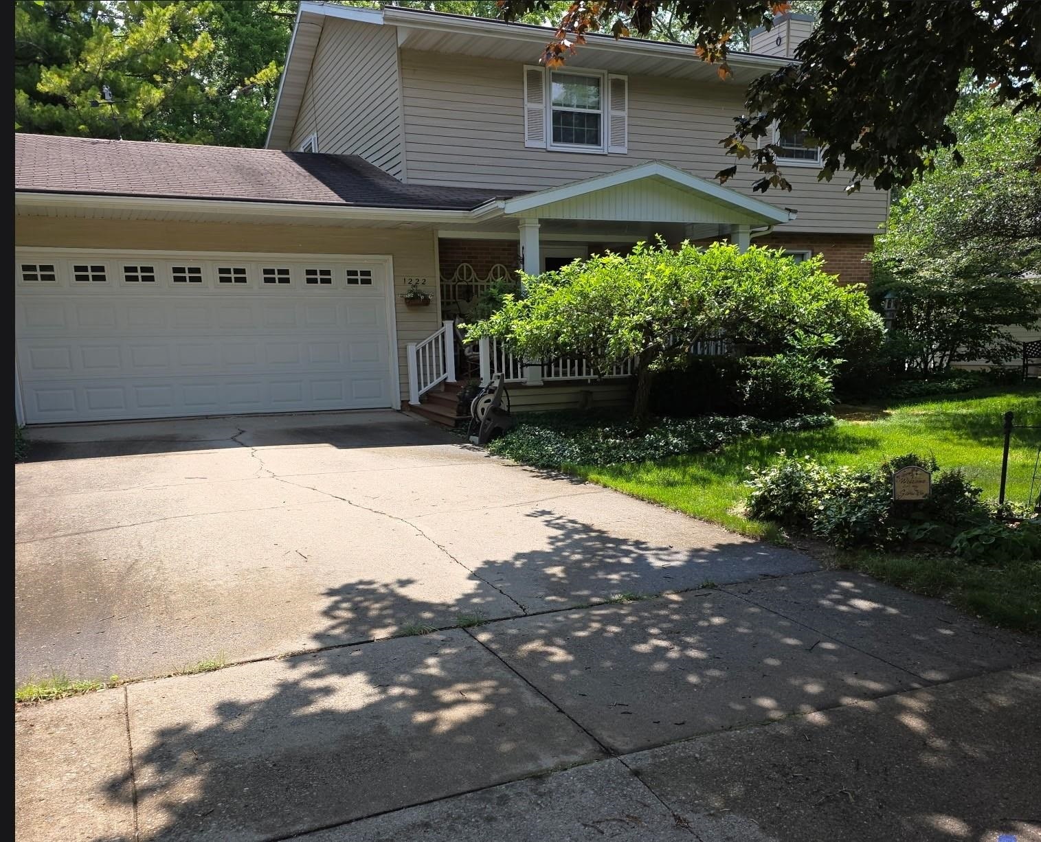 1222 S PARK Avenue property preview photograph