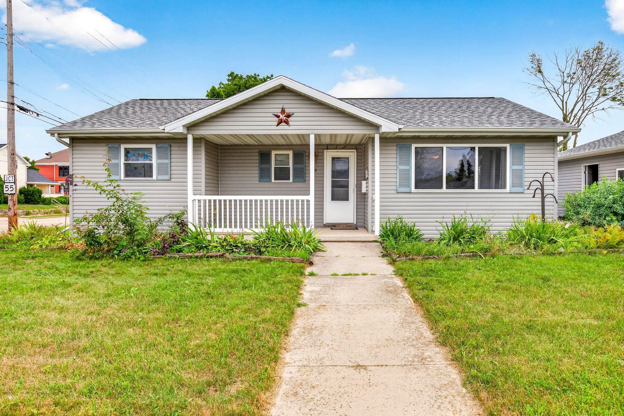 416 DESNOYER Street property preview photograph