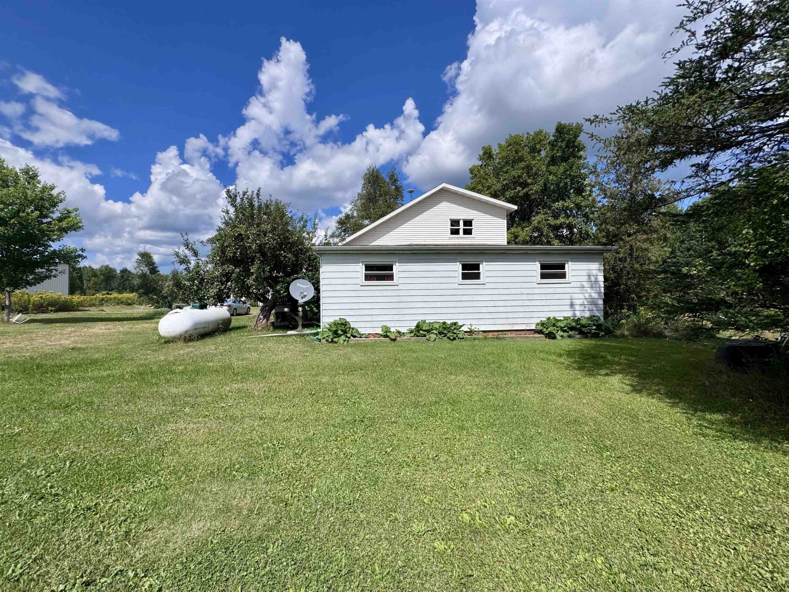 N6337 COUNTY RD E property preview photograph