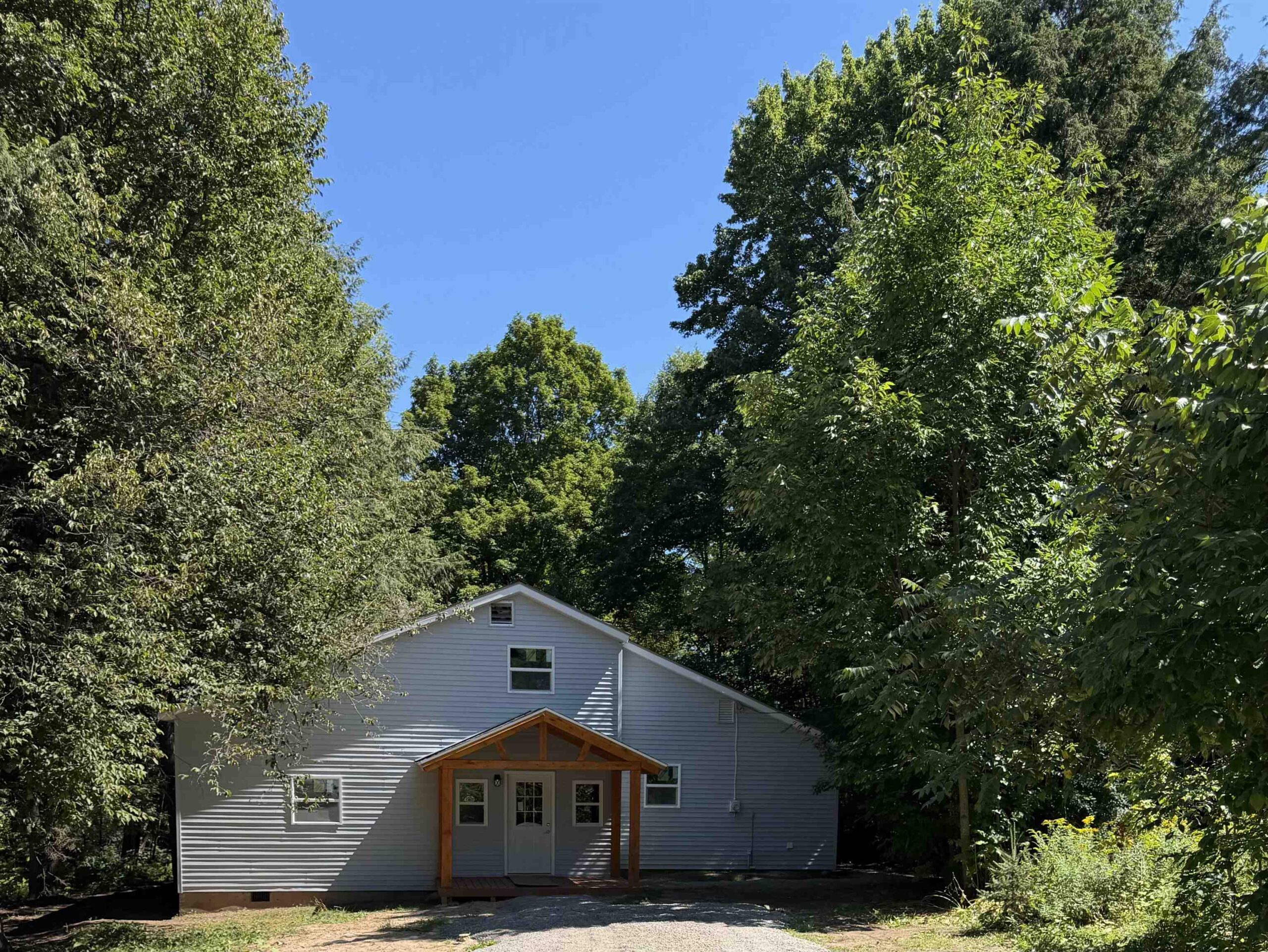 N9736 CENTRAL Avenue property preview photograph