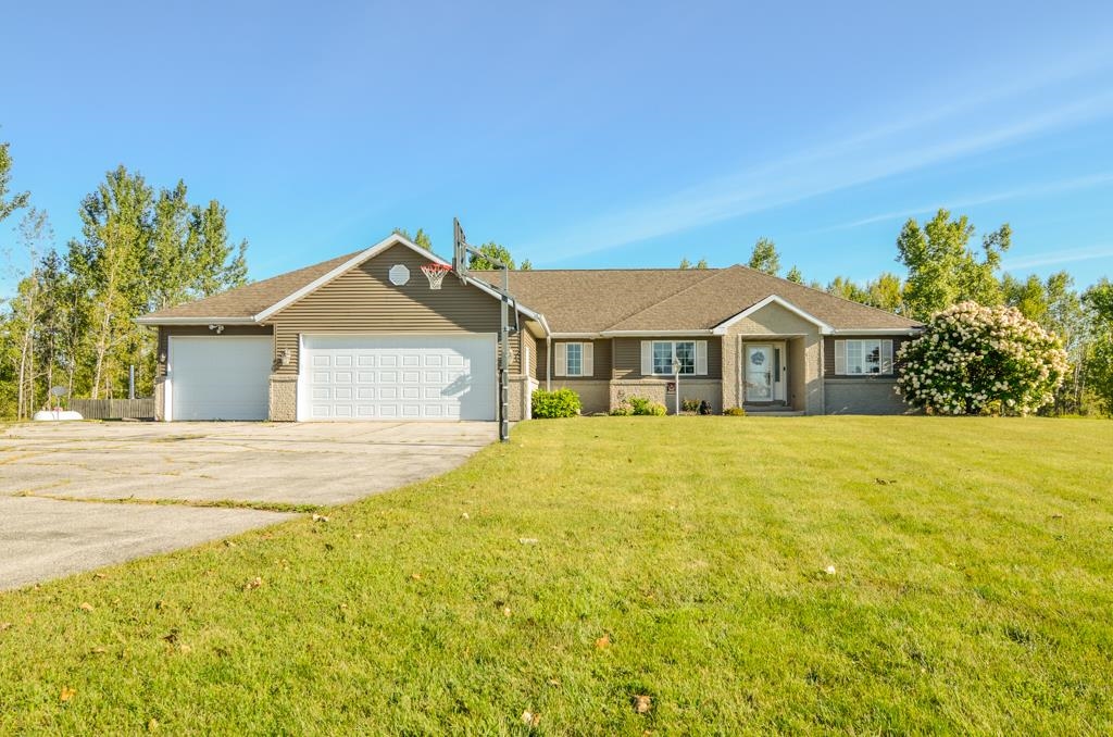 W2182 COUNTY RD S property preview photograph